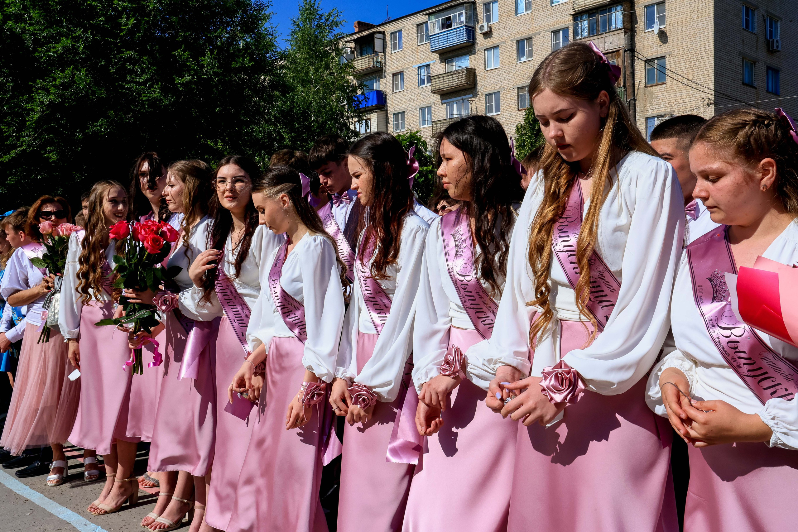 ШКОЛА ПОСЛЕДНИЙ ЗВОНОК. Свадебный фотограф — видеограф в г. Астрахань Екатерина Юмашева