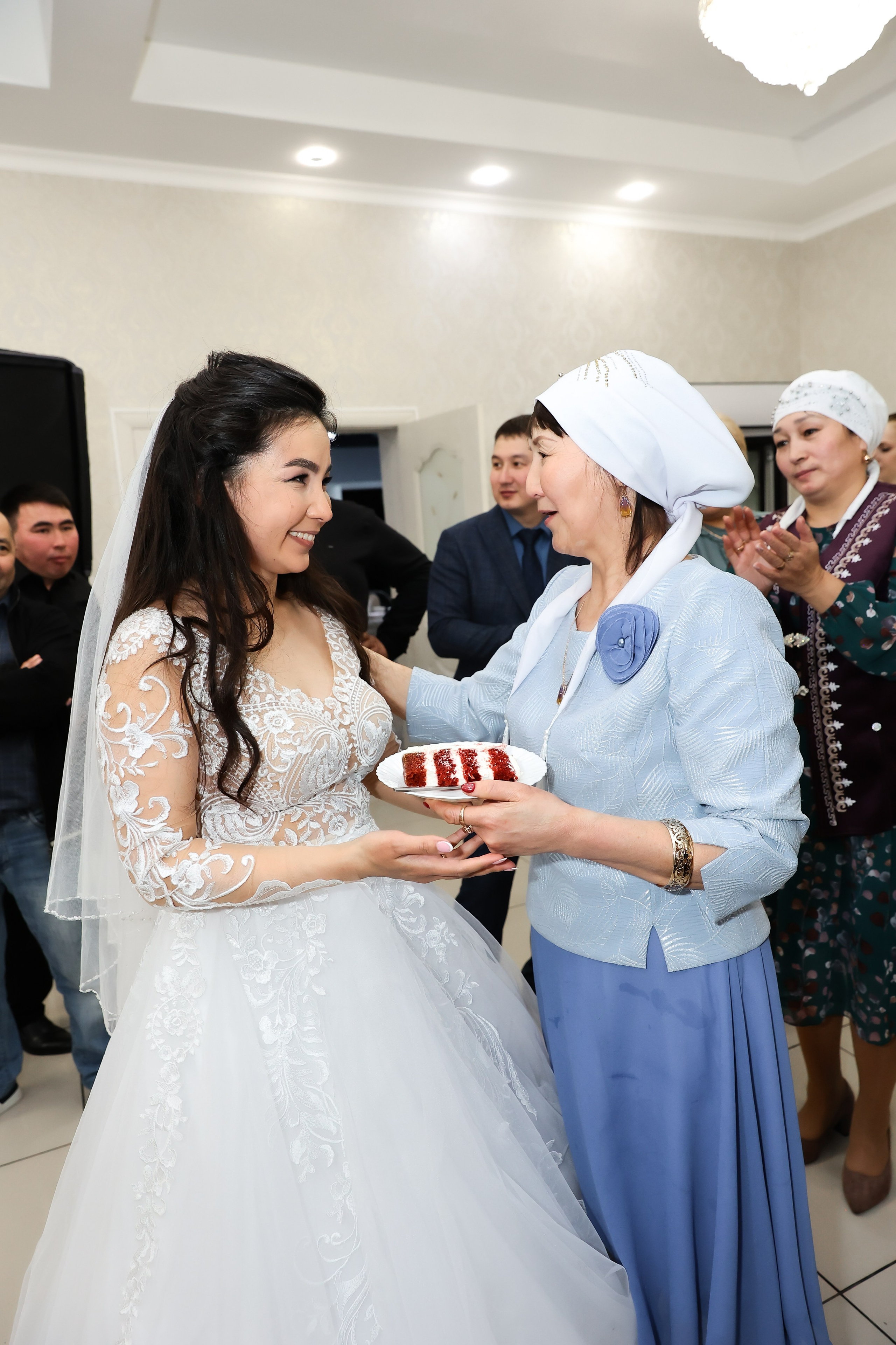 Рэспек и Алма. Yлкен той. Главная