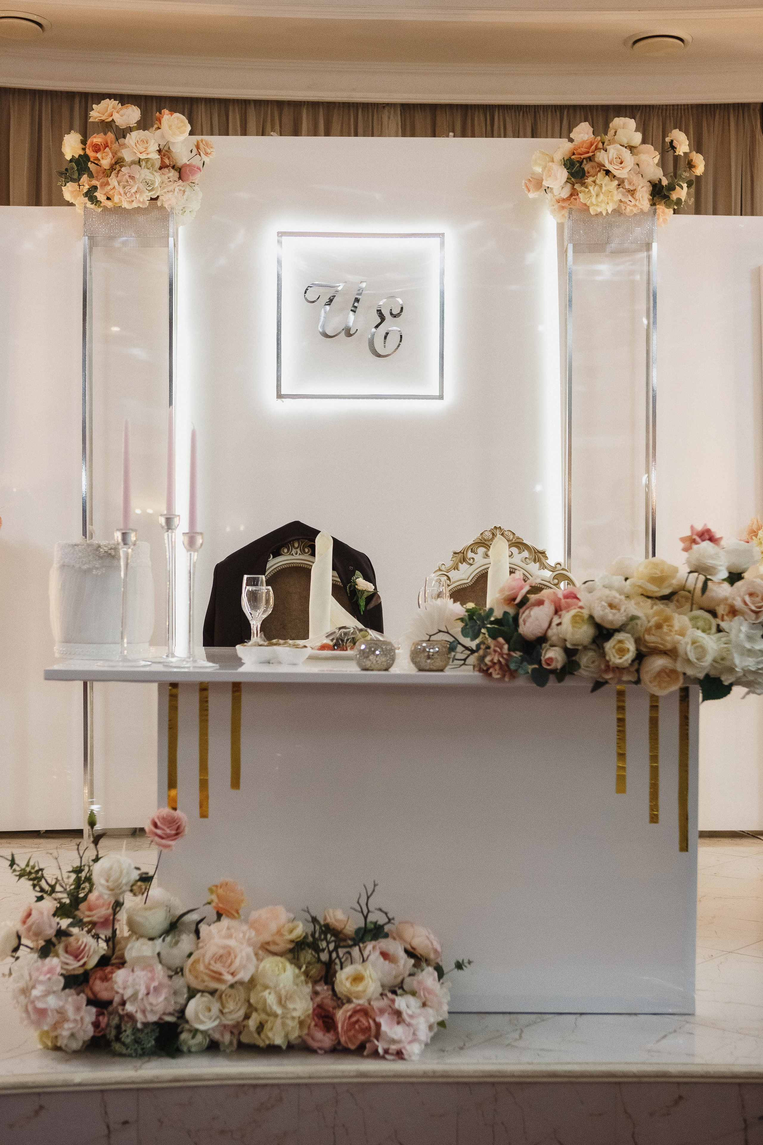 Фотограф в Таганроге летняя свадьба: Романтическая свадебная прогулка. Свадебный и семейный фотограф в Таганроге Бакарюк Антон