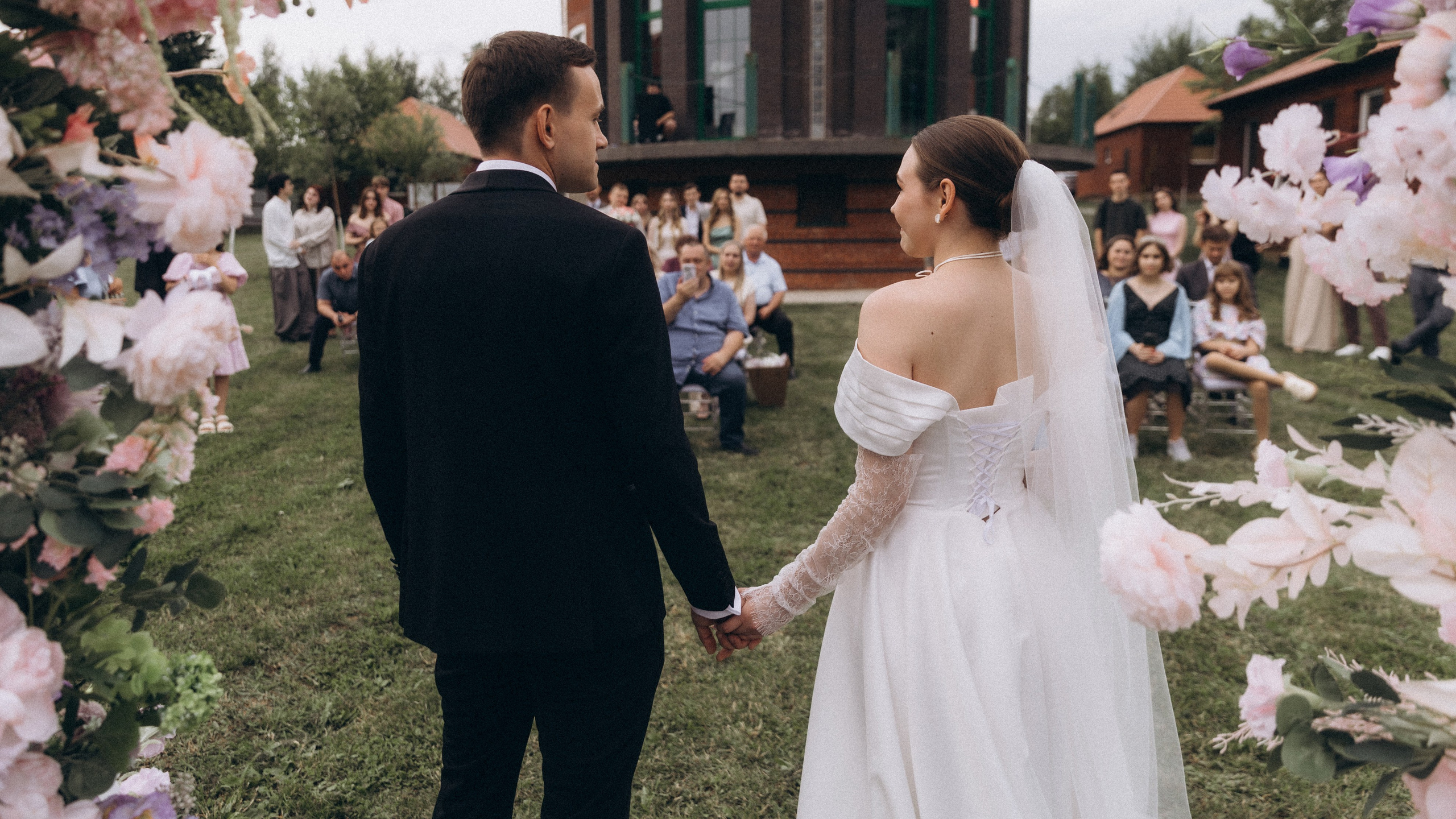 Любовь, которую не пришлось придумывать. Свадебный фотограф в Москве Николай Болт