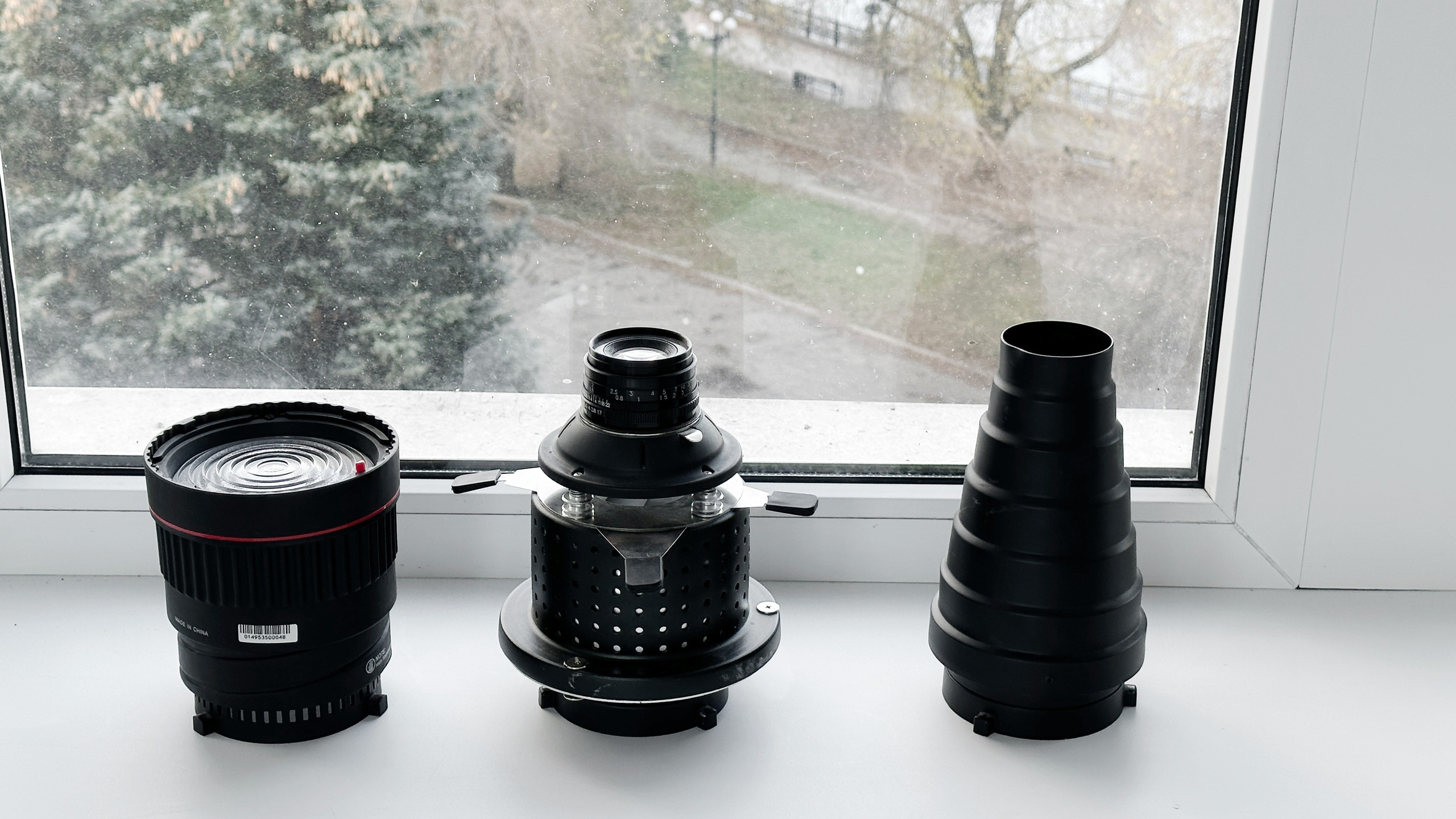 Линза френеля, Гобо, Коническая насадка 