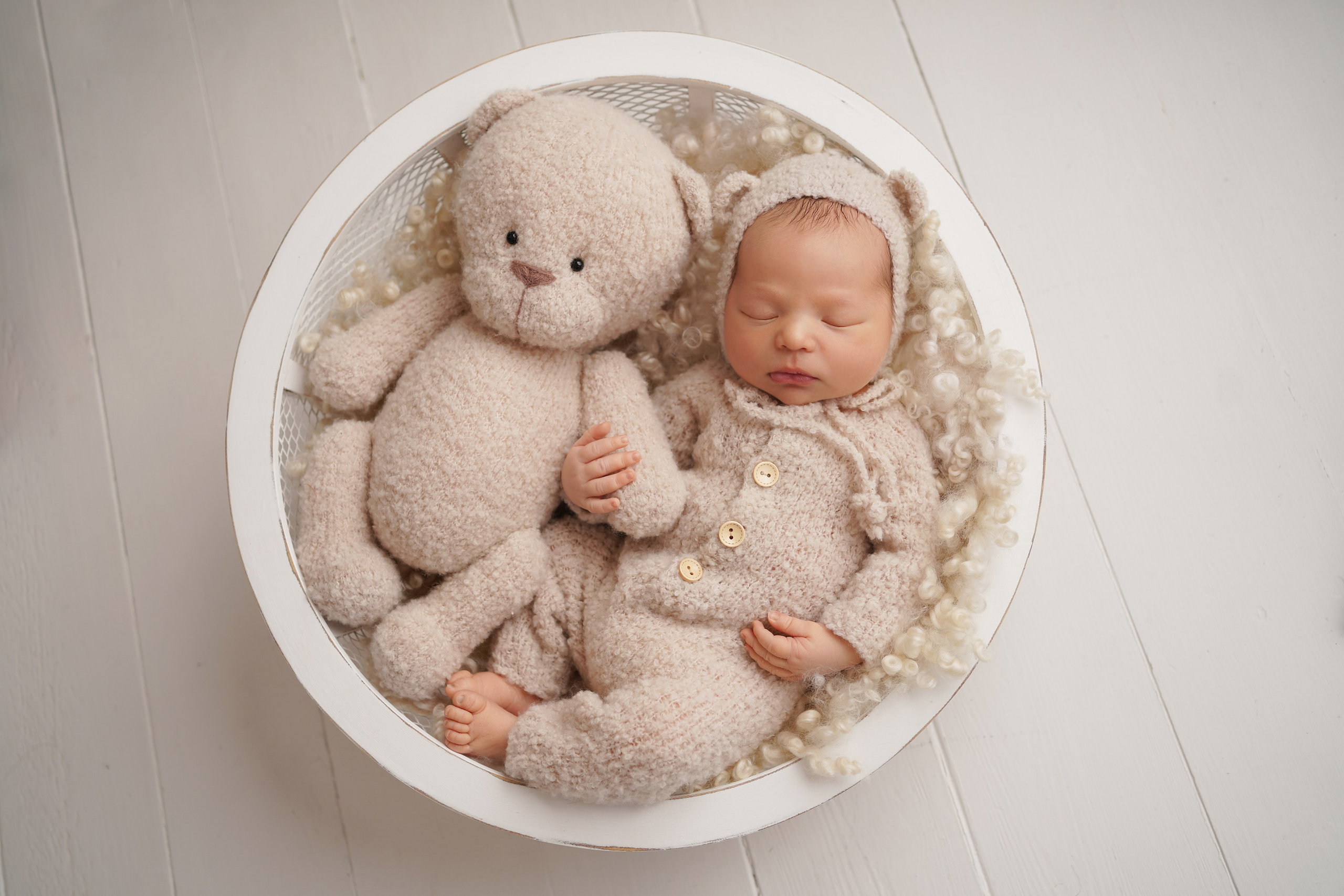 Детская фотосессия новорожденных мальчиков. Детский фотограф и фотограф новорожденных в Калининград Оксана Иваний