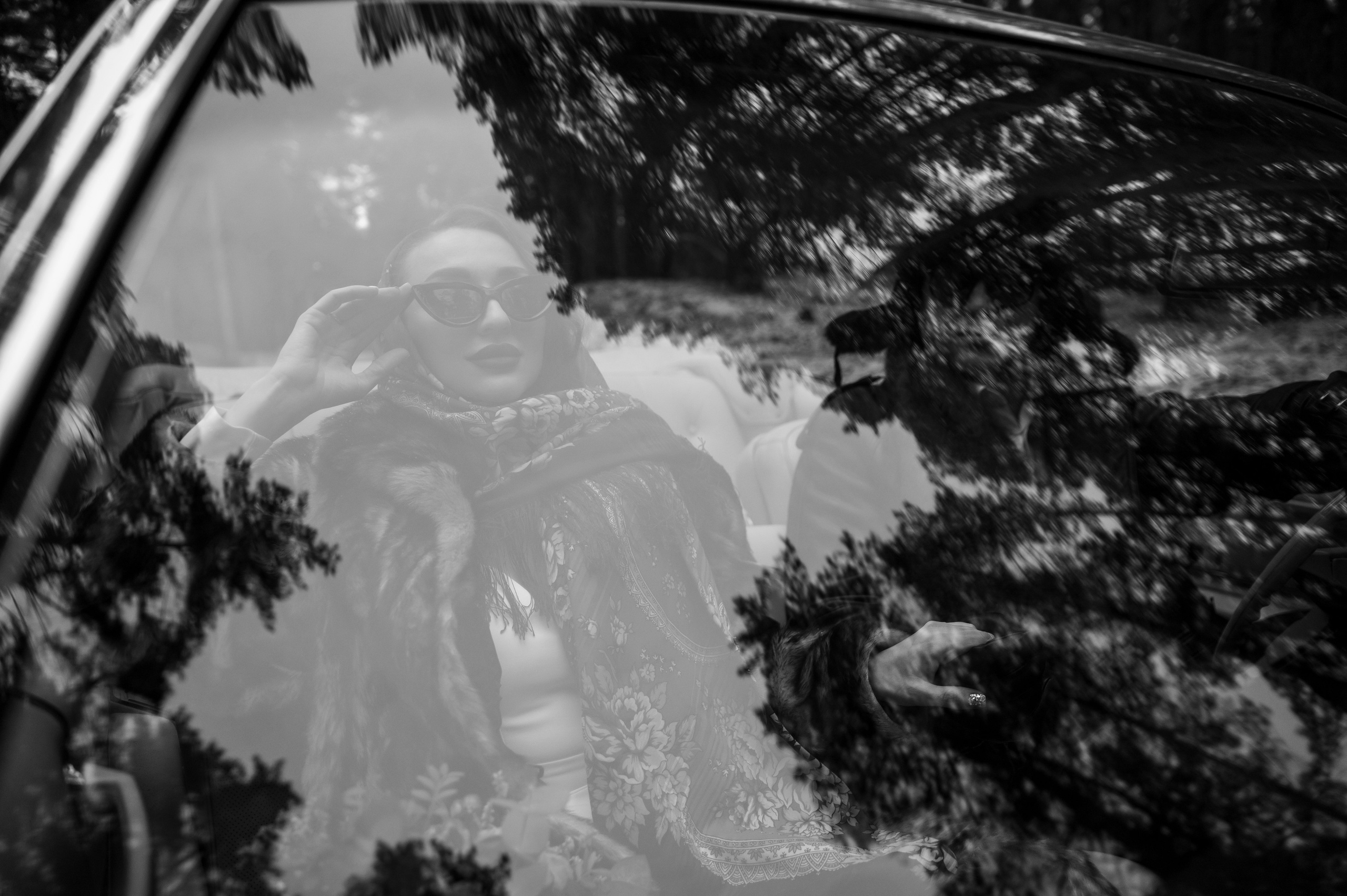 — Are you gangsters? — No, we are Russians! ⁠⁠. Свадебный и портретный фотограф в Белгороде Олеся Гавшина