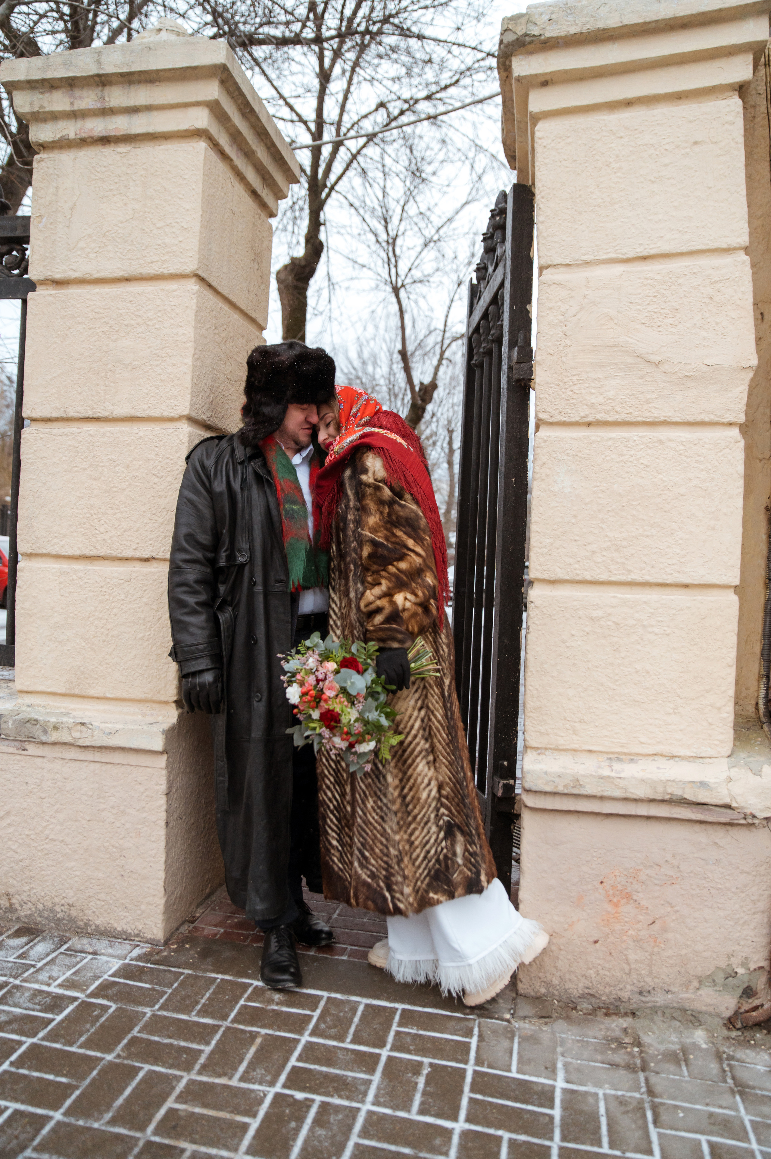 — Are you gangsters? — No, we are Russians! ⁠⁠. Свадебный и портретный фотограф в Белгороде Олеся Гавшина
