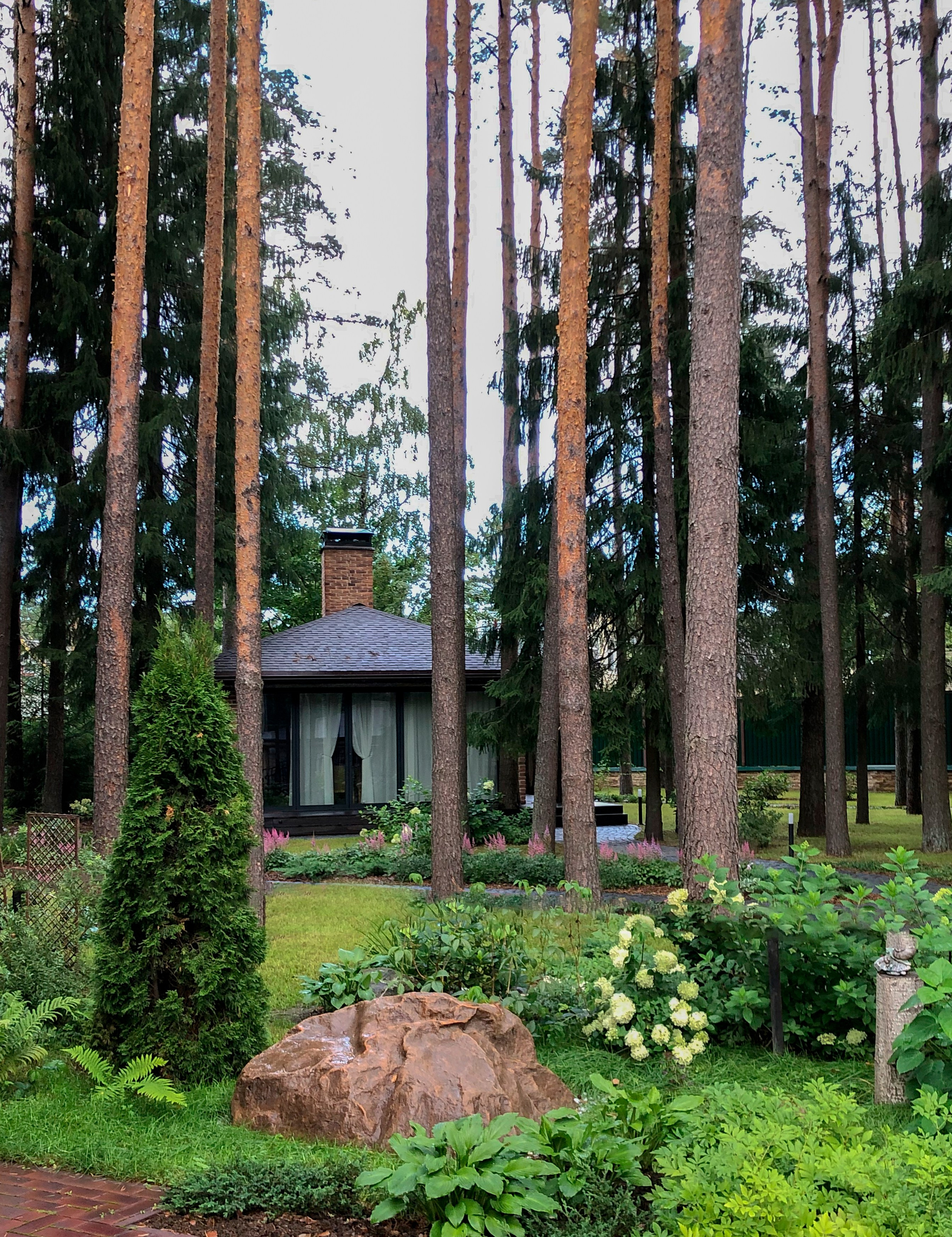 Частная архитектура, связь с природой, природные материалы, гриль хаус дизайн, grill house, загородное строительство, вкусная еда, друзья