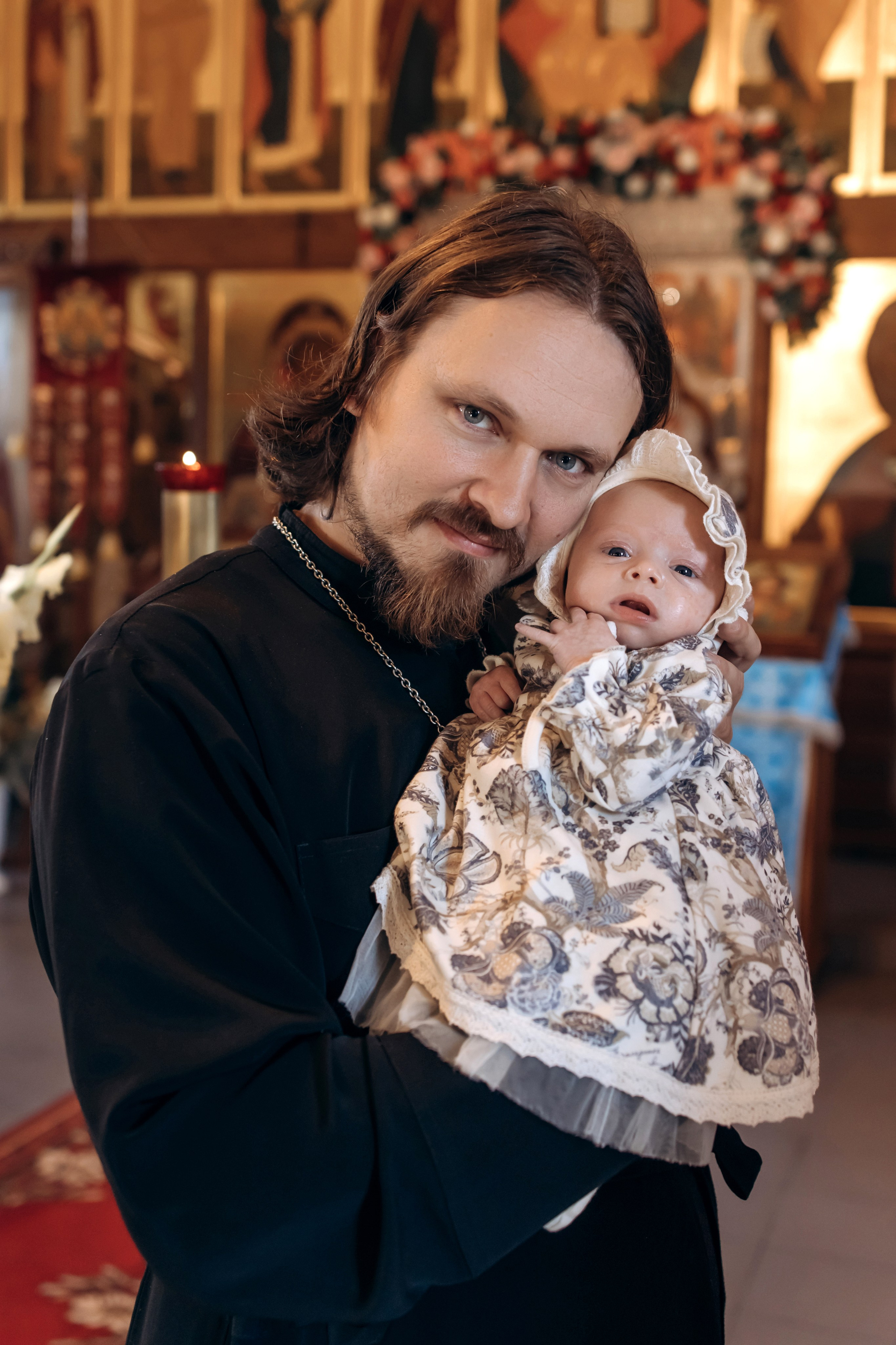 Крещение Василисы. Фотограф на крещении и венчании Елена Плинер, Псков и Псковская область