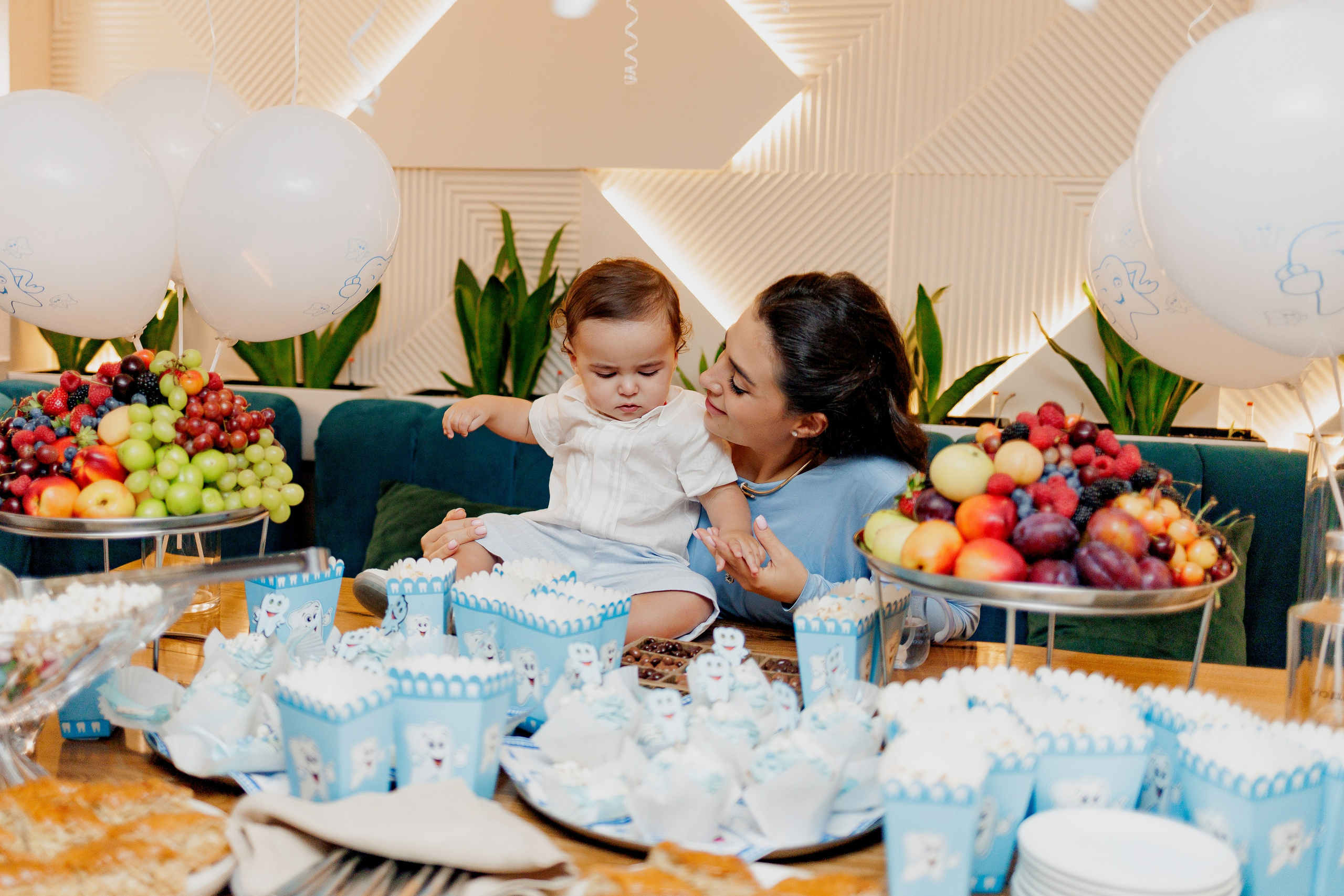 Первый зубик. Фотограф в Петербурге