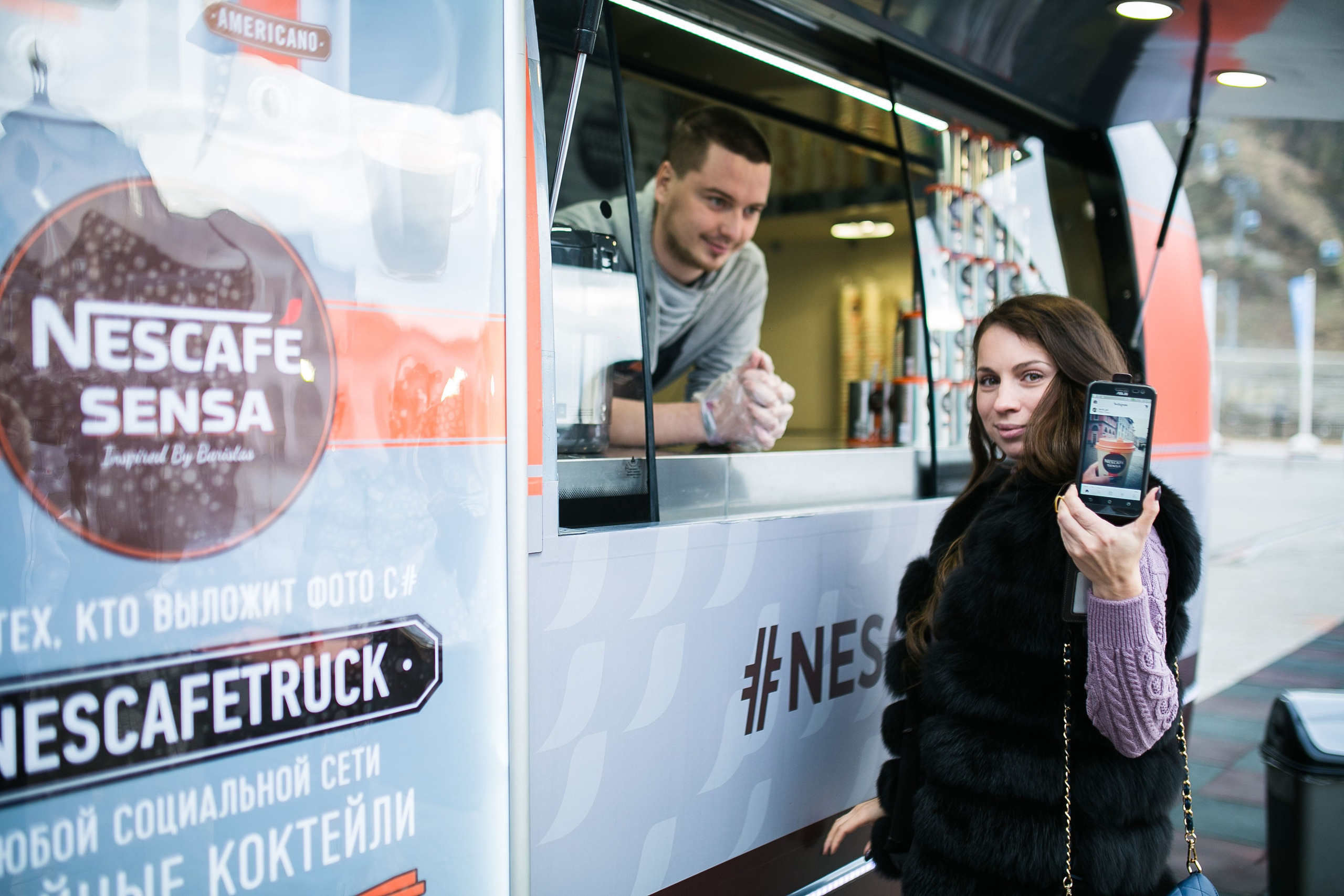 Фотосъемка продуктовых промо-акций. Репортажный фотограф | Роза Хутор Красная Поляна Сочи Сириус