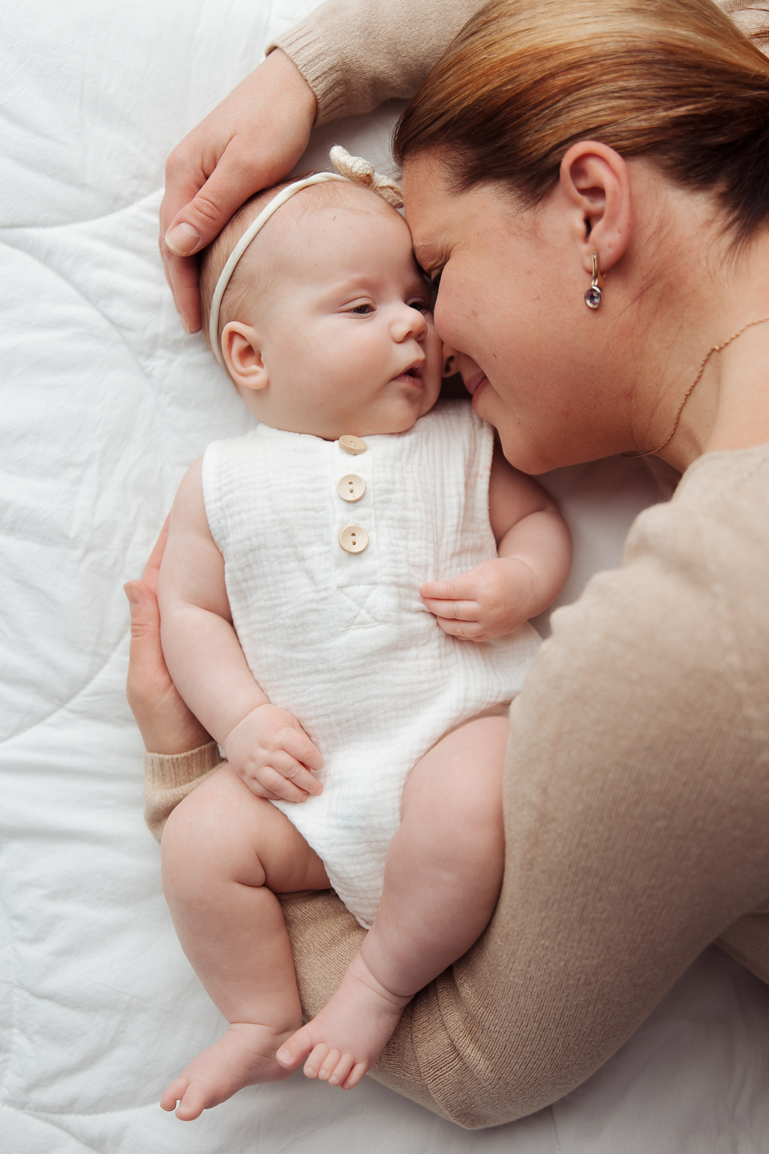 Мама и малыш. Фотограф беременности, новорожденных Москва. годики под ключ