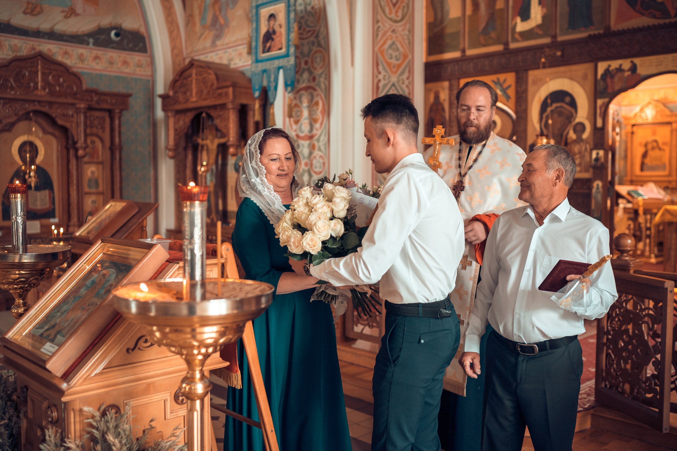 Венчание Вячеслава и Зинаиды. Фотограф на Крещение и Венчание в Красноярске Рамазанова Юлия