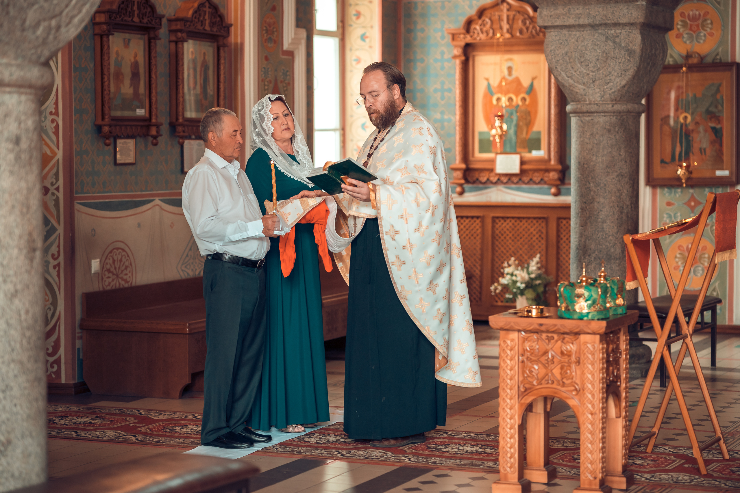 Венчание Вячеслава и Зинаиды. Фотограф на Крещение и Венчание в Красноярске Рамазанова Юлия