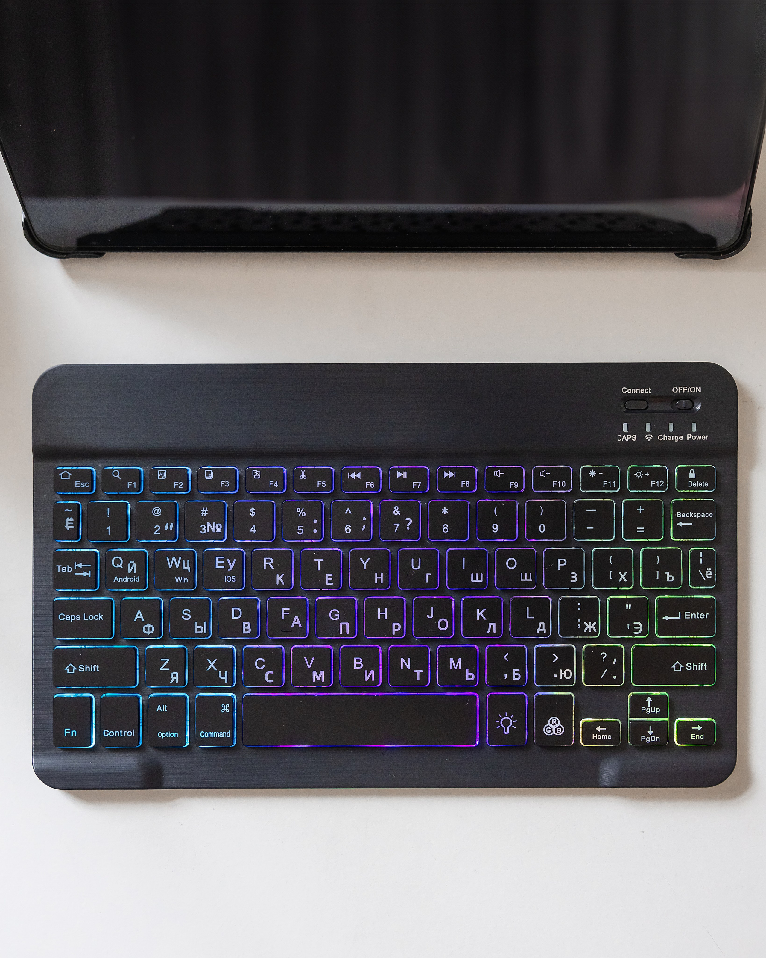 WB: Клавиатуры и чехлы. Фотограф и видеограф в Улан-Удэ: Аюна Габагуева и Артём Шаханов