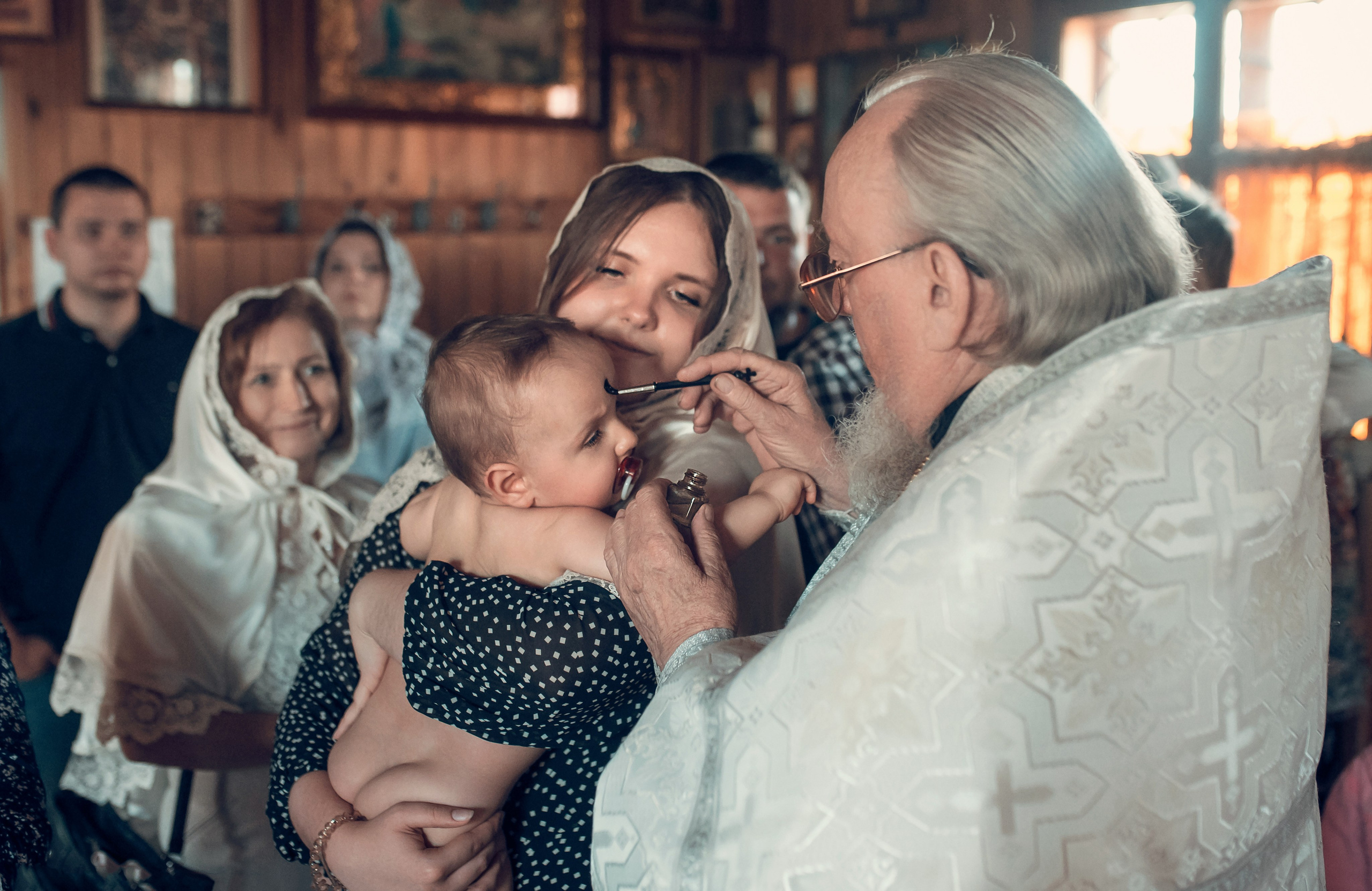 Церковь Покрова Пресвятой Богородицы в Полянах. Семейный фотограф Олеся Батурина Рязань