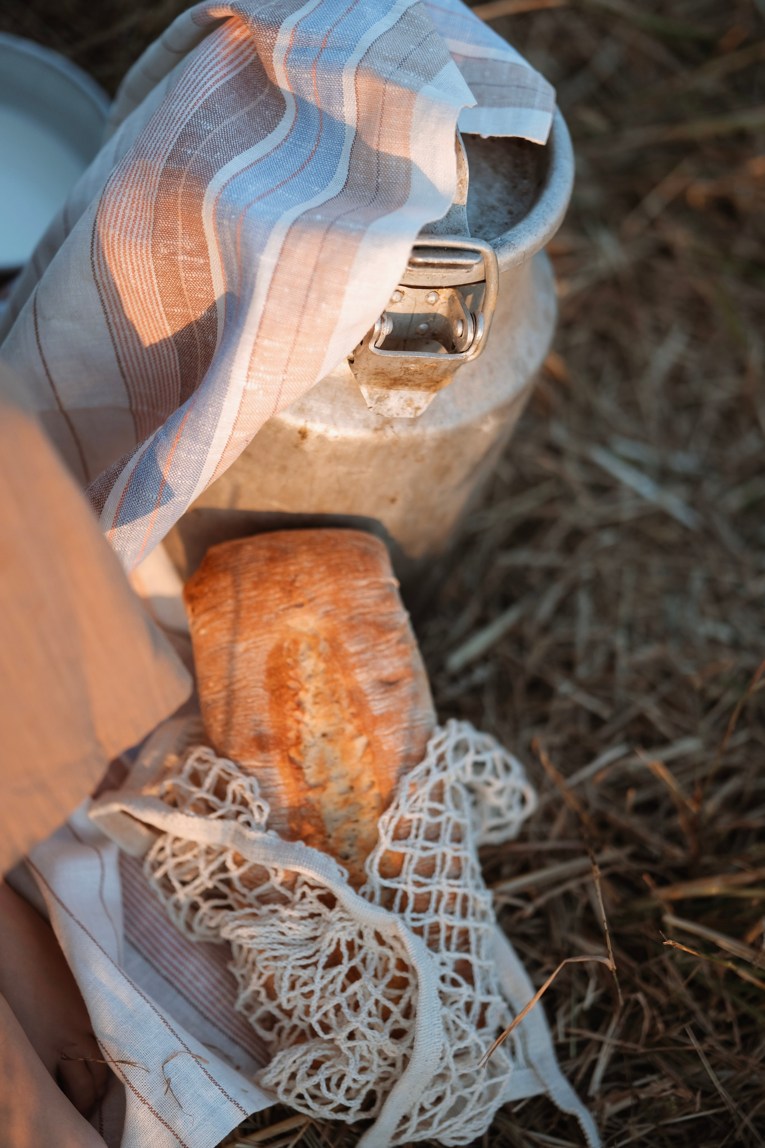 По полюшку. Фотограф новорожденных в Брянске Анжелика Прохоренкова