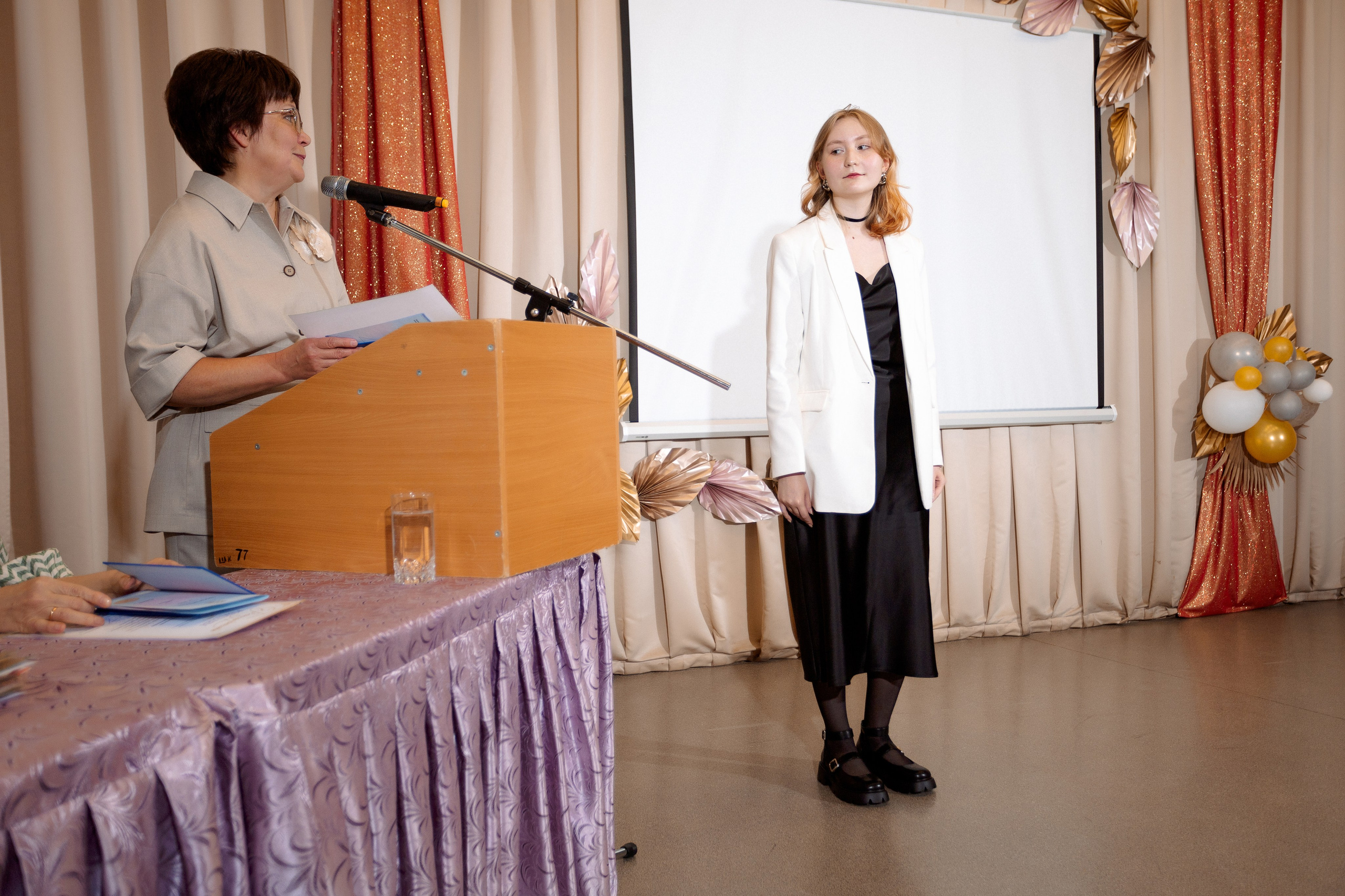 ВРУЧЕНИЕ АТТЕСТАТОВ: Пример. Все фото. Профессиональный фотограф в Ижевске Леша Петров