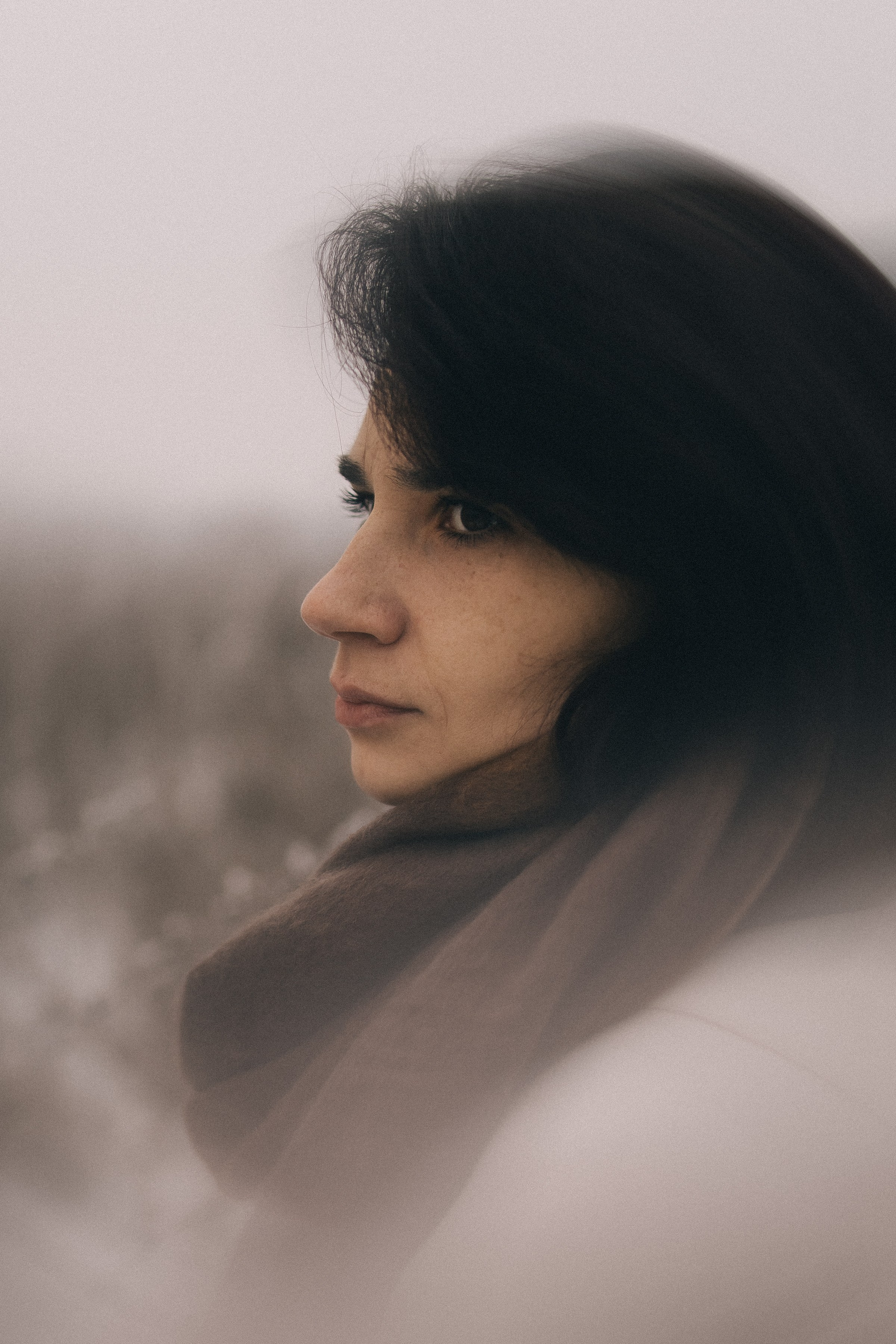 Ксю и снег / Алматы. Фотограф Наталья Гончарова. Снимаю живые портреты в Алматы