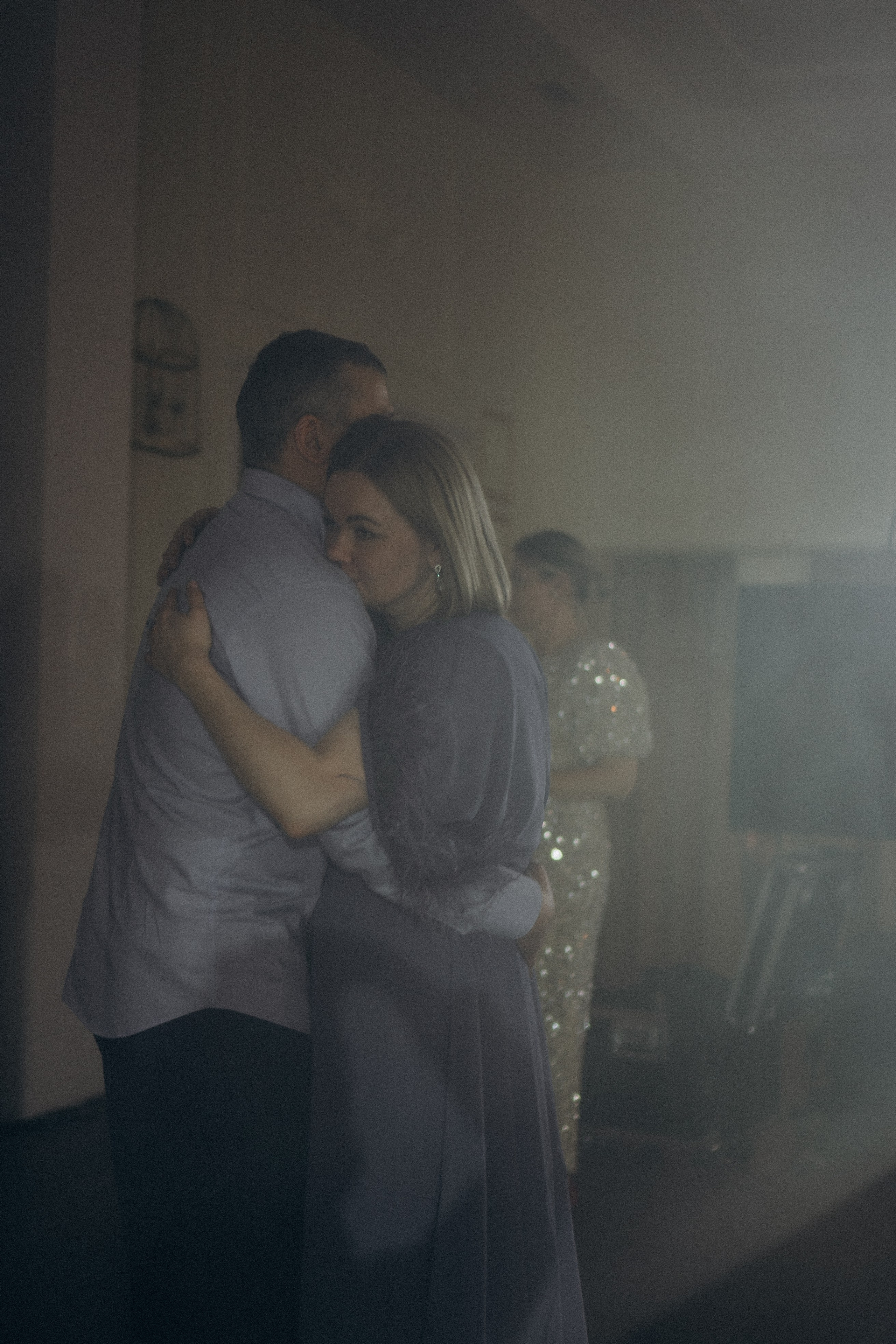 СВАДЕБНАЯ СЬЕМКА СБОРОВ В ОТЕЛЕ И ВЫЕЗД НА ЦЕРЕМОНИЮ (СНЯТО В СИБИРЕ В НИЖНЕВАРТОВСКЕ). Профессиональный фотограф, Санкт-Петербург — Виктория Богомолова