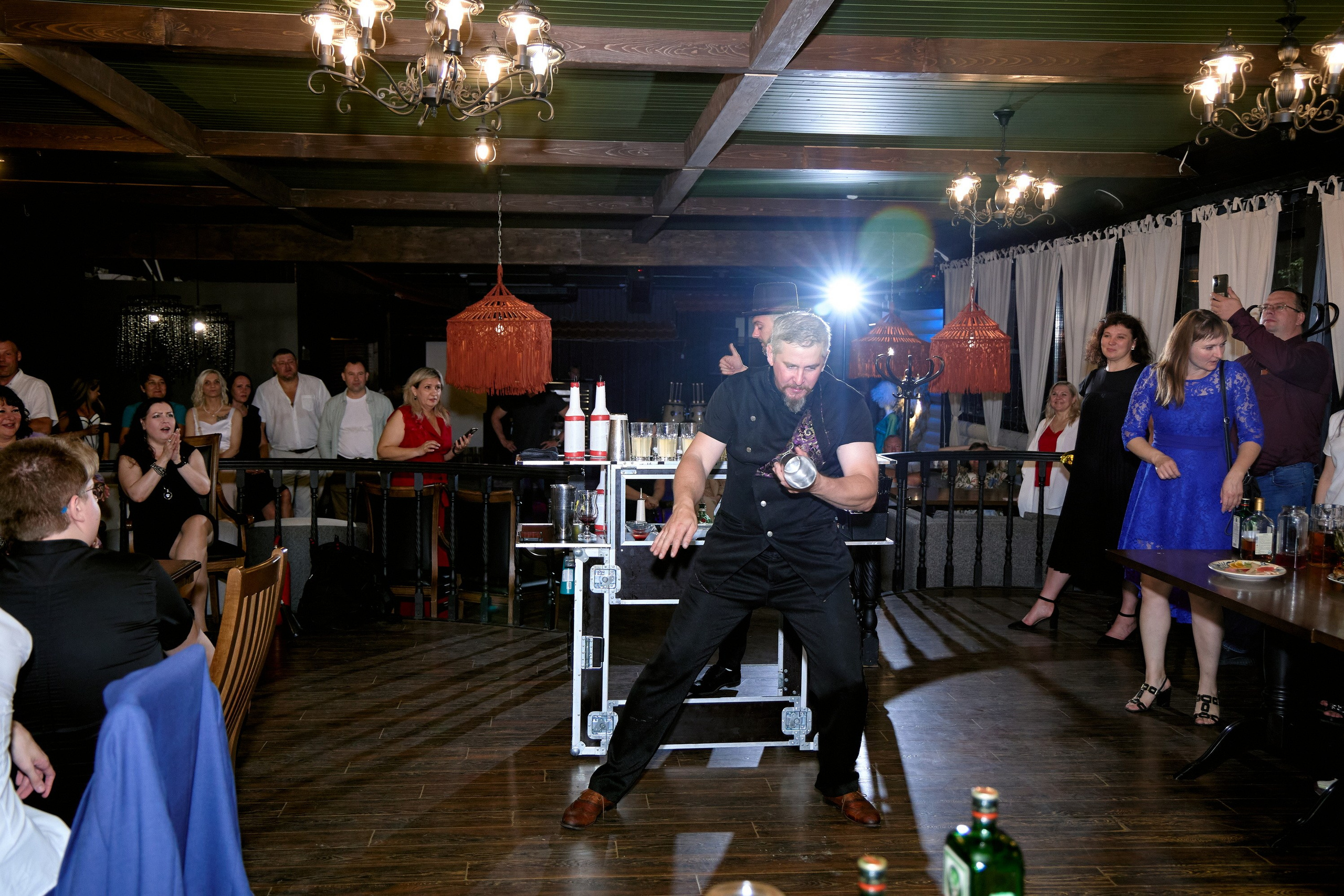 Выпускной 35 Сош. Фотограф Выпускные альбомы Таганрог Сергей Коробченко