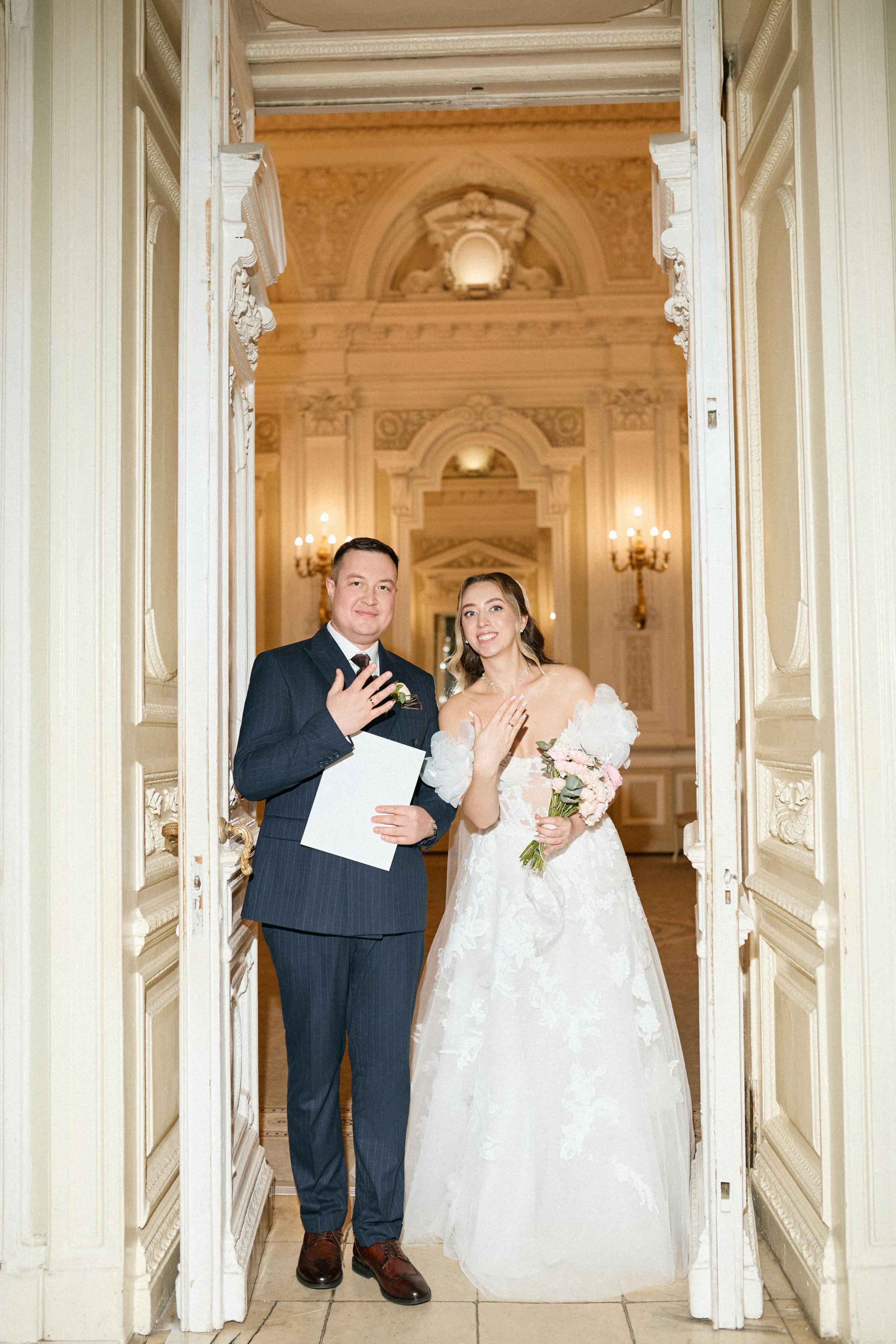 Эмиль & Ангелина. Сестры Карабаза. Фотографы и ретушеры в Москве и Санкт-Петербурге