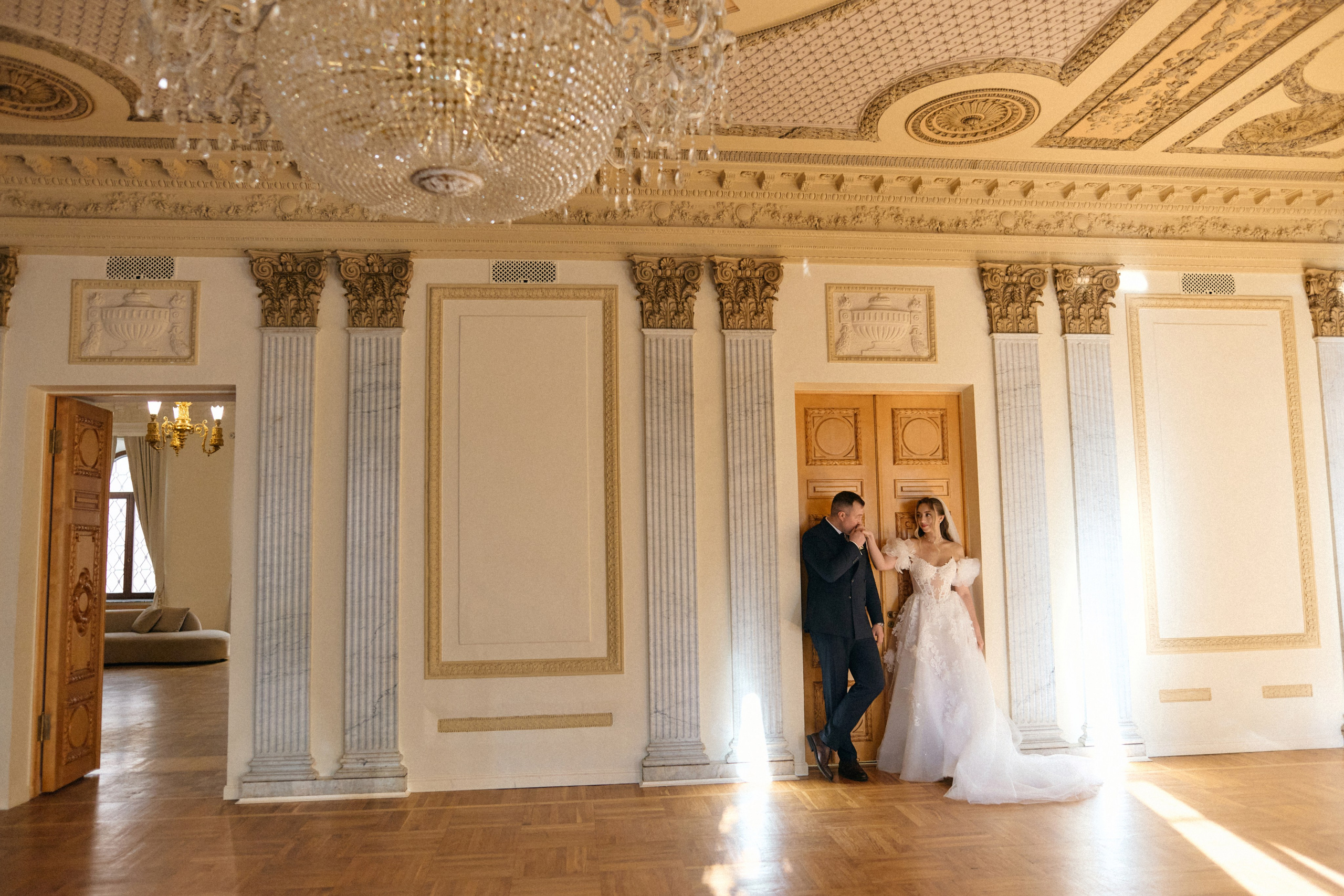 Эмиль & Ангелина. Сестры Карабаза. Фотографы и ретушеры в Москве и Санкт-Петербурге