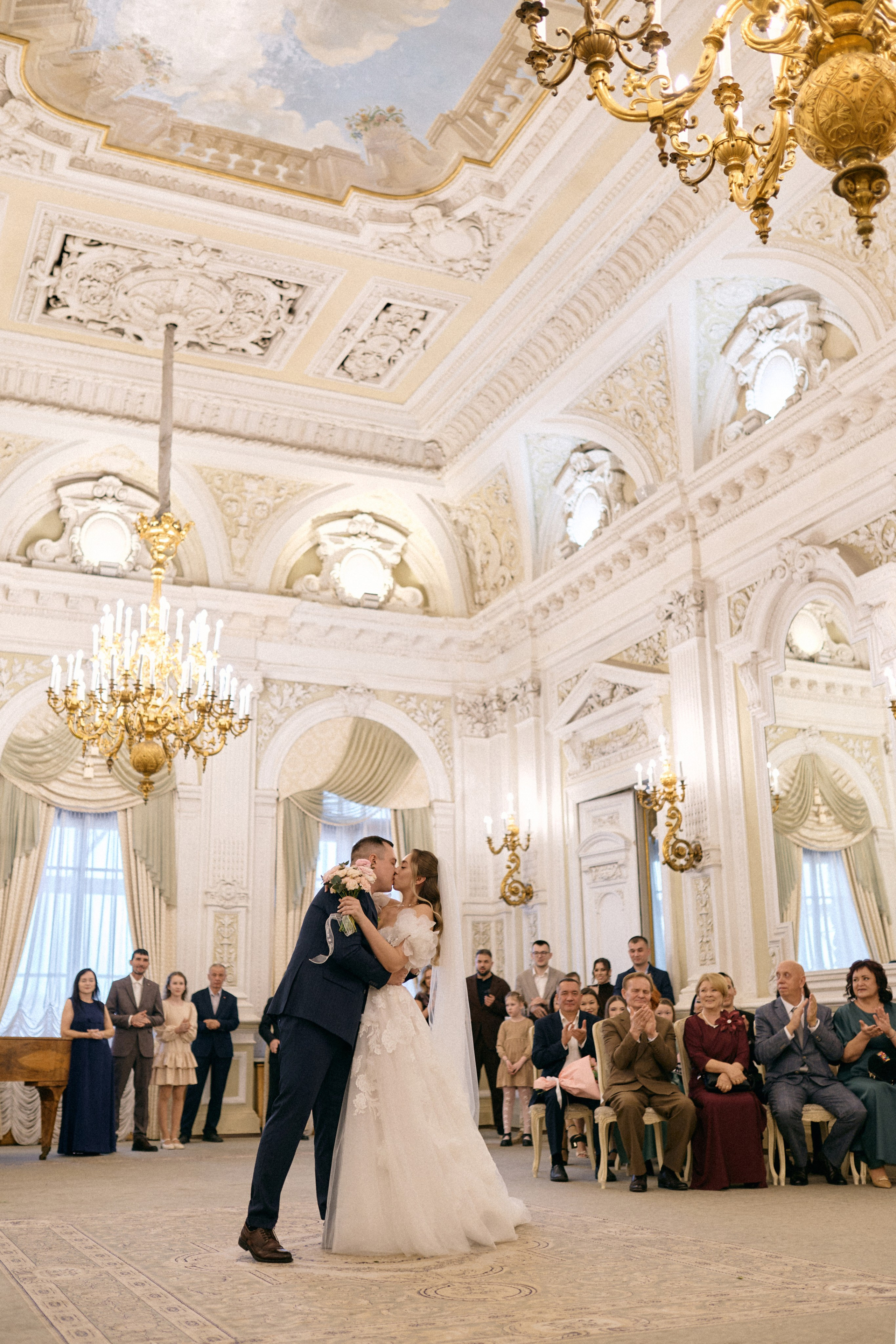 Эмиль & Ангелина. Сестры Карабаза. Фотографы и ретушеры в Москве и Санкт-Петербурге