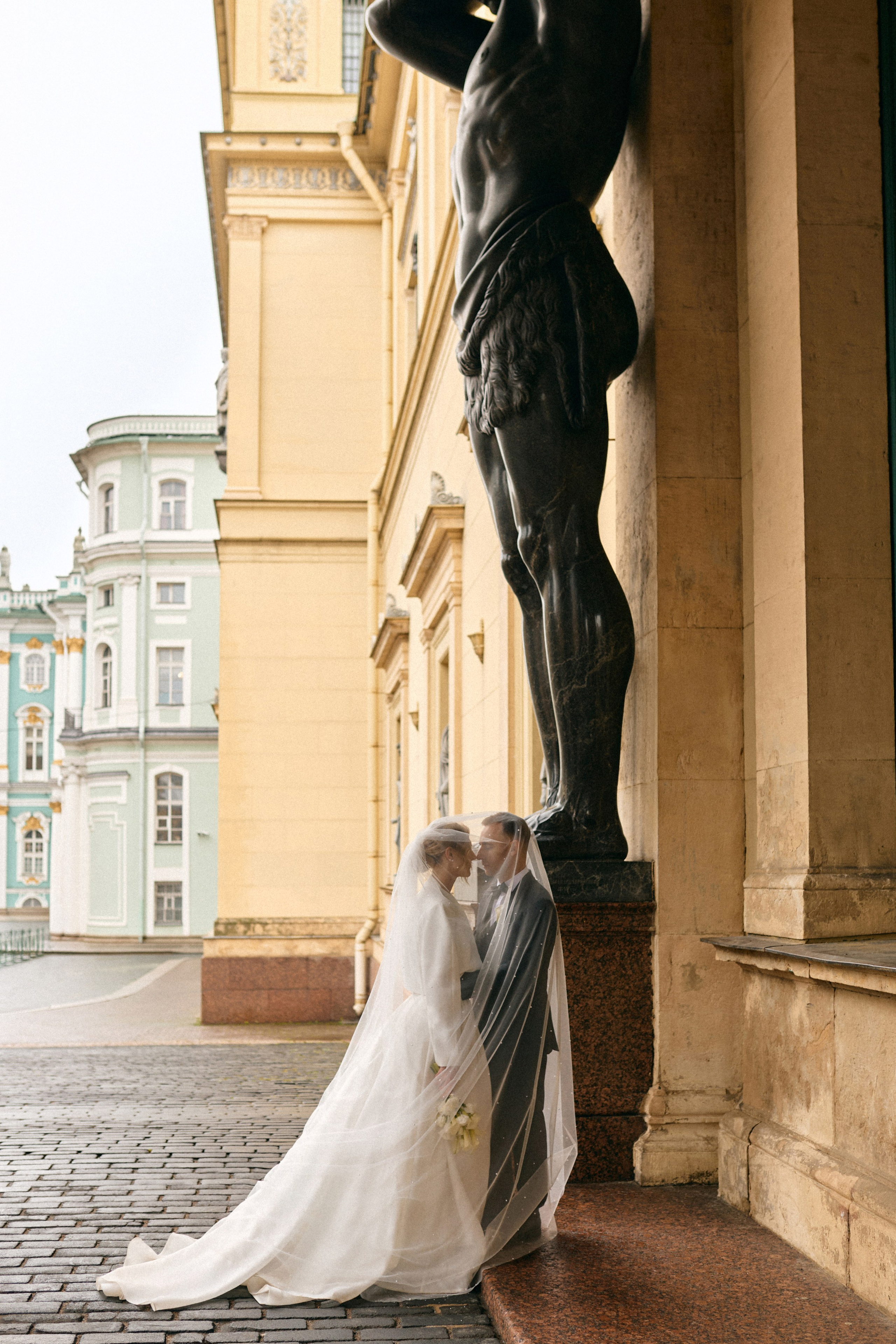Артемий & Мария. Сестры Карабаза. Фотографы и ретушеры в Москве и Санкт-Петербурге