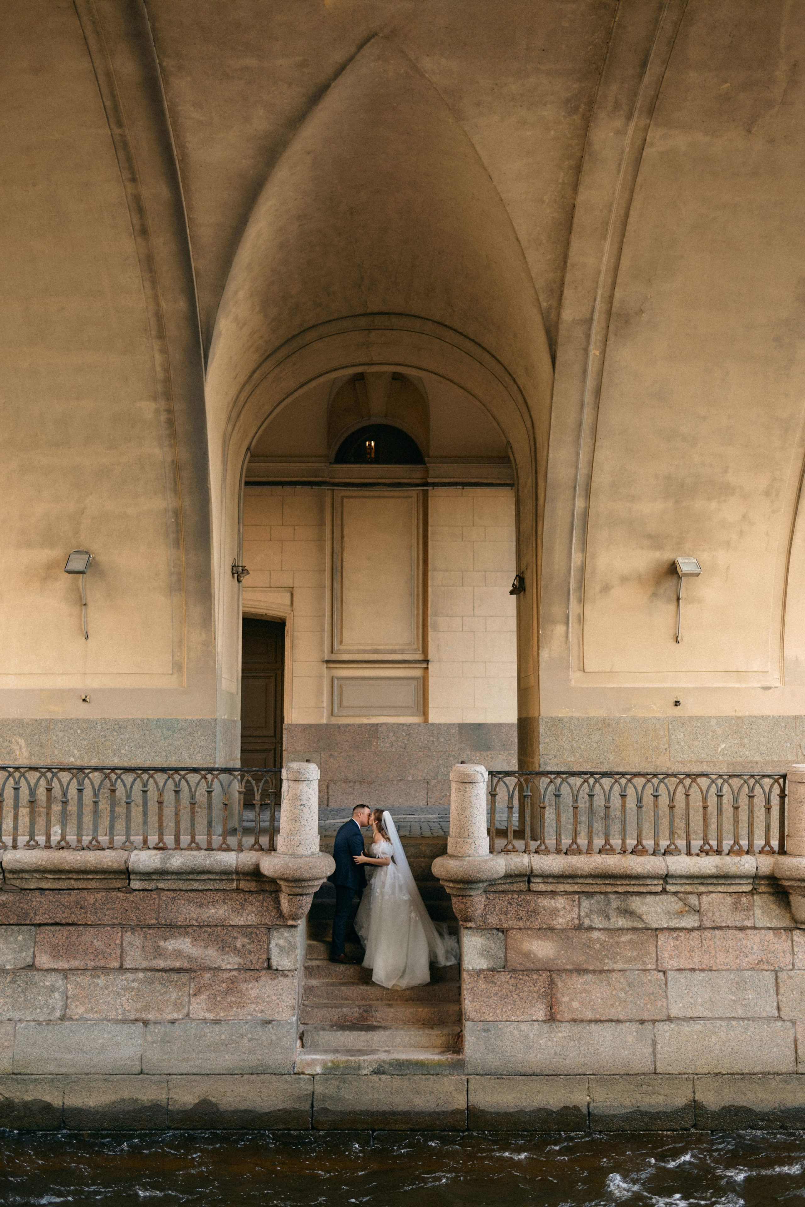Эмиль & Ангелина. Сестры Карабаза. Фотографы и ретушеры в Москве и Санкт-Петербурге