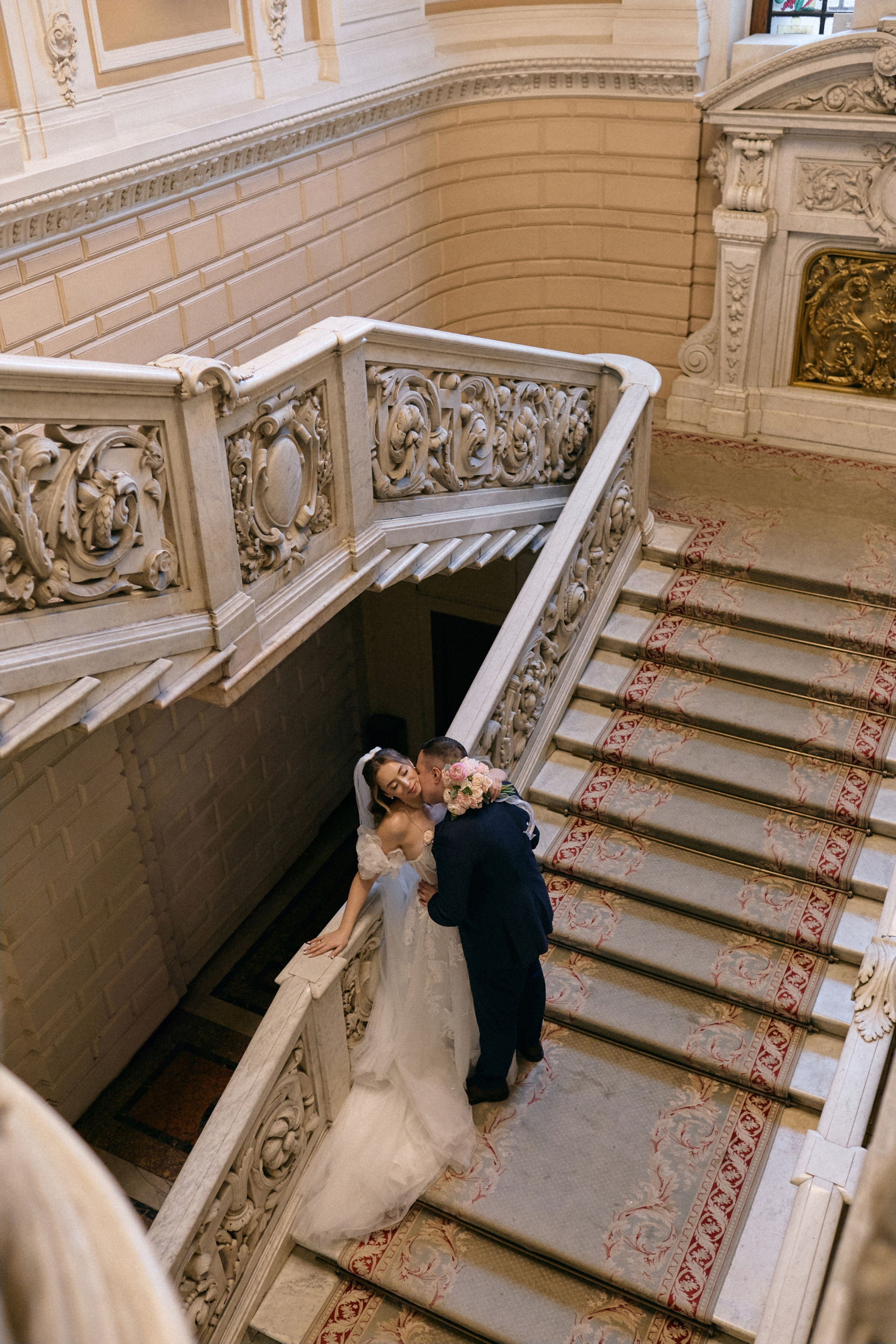 Эмиль & Ангелина. Сестры Карабаза. Фотографы и ретушеры в Москве и Санкт-Петербурге