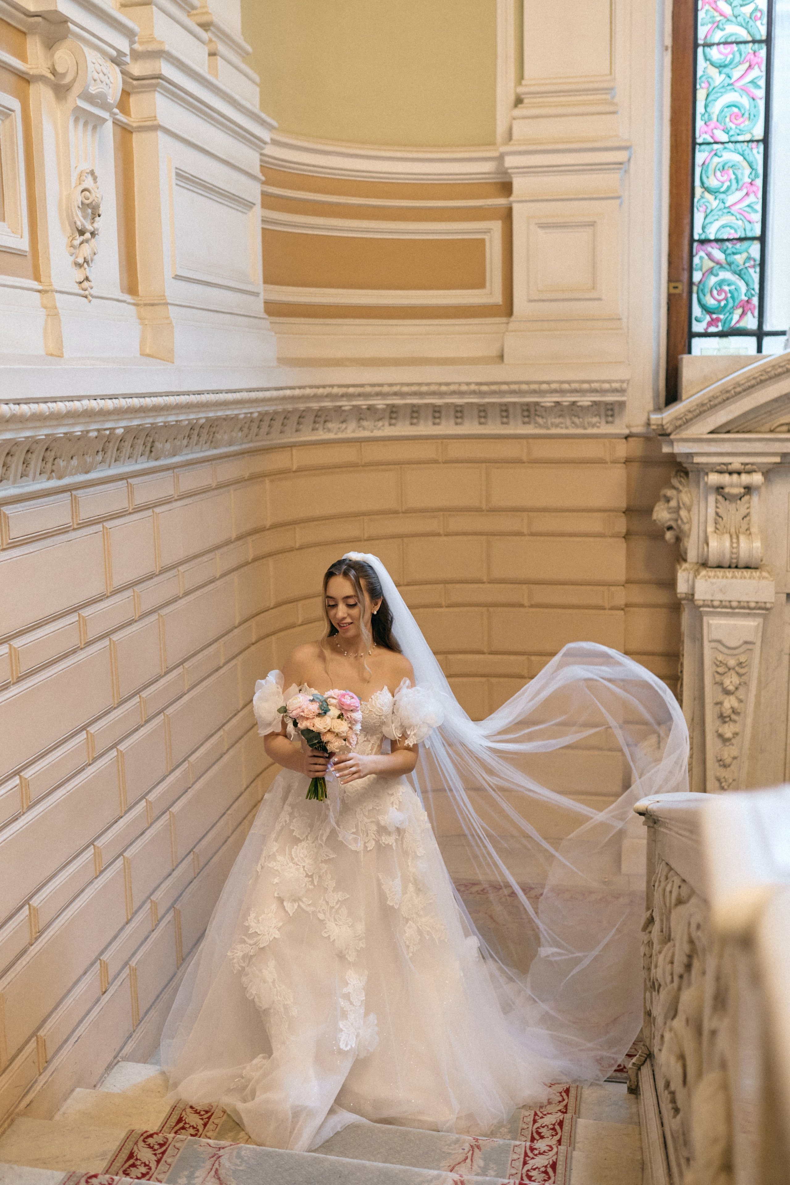 Эмиль & Ангелина. Сестры Карабаза. Фотографы и ретушеры в Москве и Санкт-Петербурге