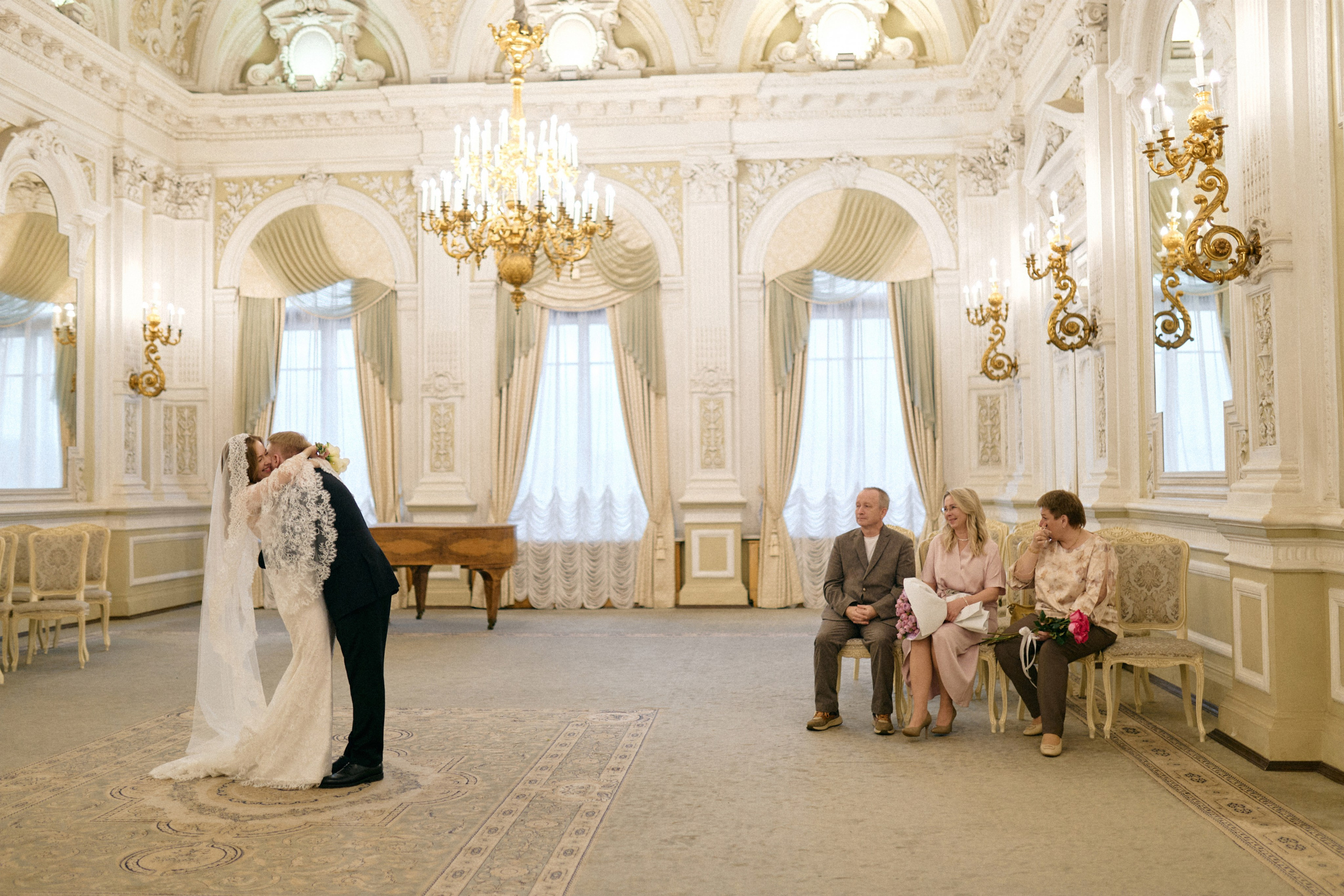 Антон & Екатерина. Сестры Карабаза. Фотографы и ретушеры в Москве и Санкт-Петербурге