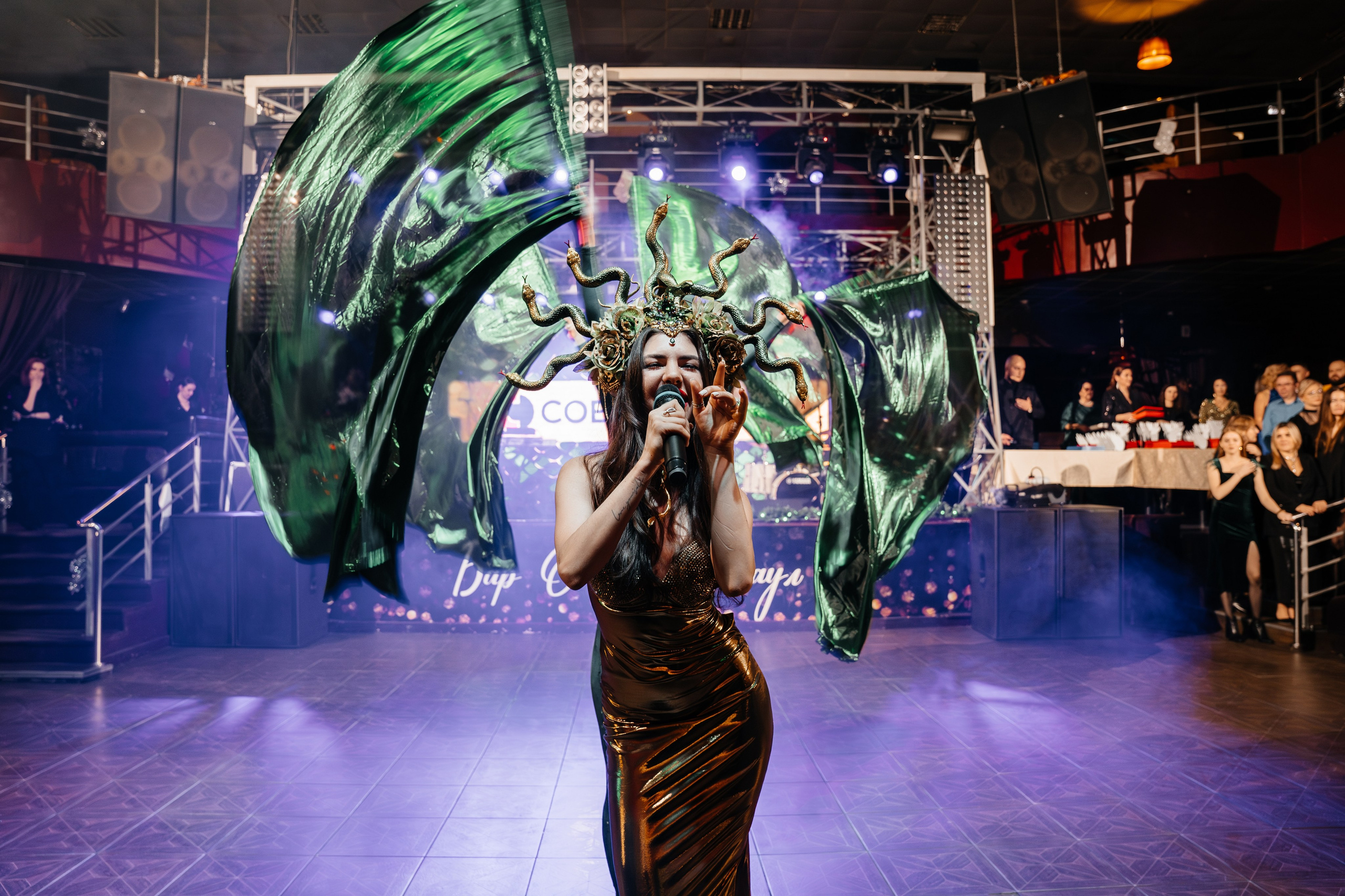 Корпоратив «СОВКОМБАНК». Свадебный фотограф Барнаул Алексей Павлов