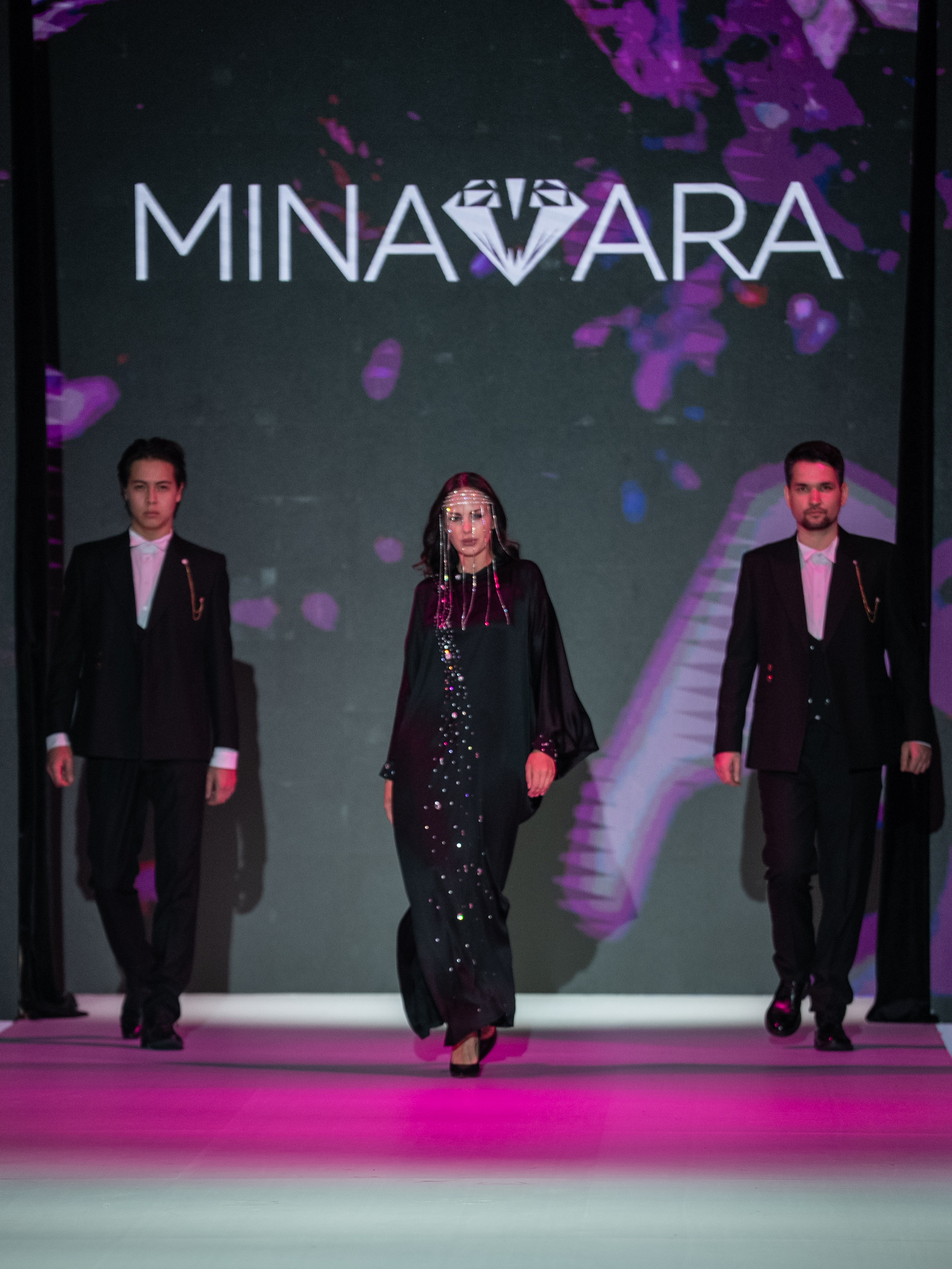 Eurasia Fashion Week Minavara. Сайт Алматинского НЮ АРТ, будуар и фэшн фотографа Дениса Карпенко