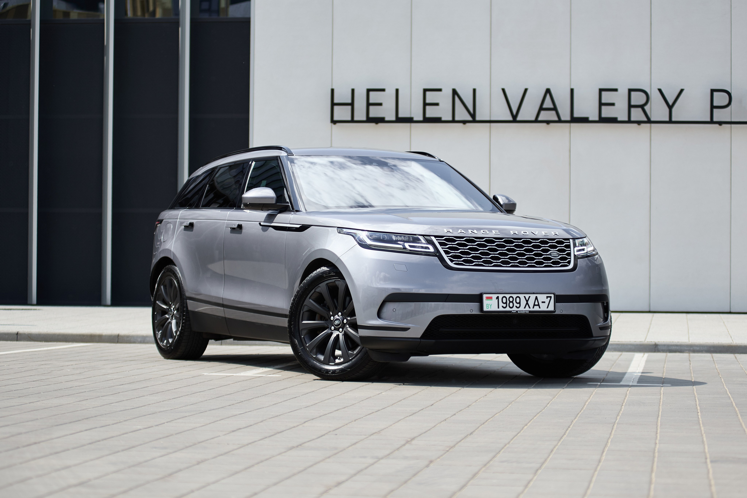 Range Rover Vilar. Автомобильный и интерьерный фотограф в Минске Александр Тагаев