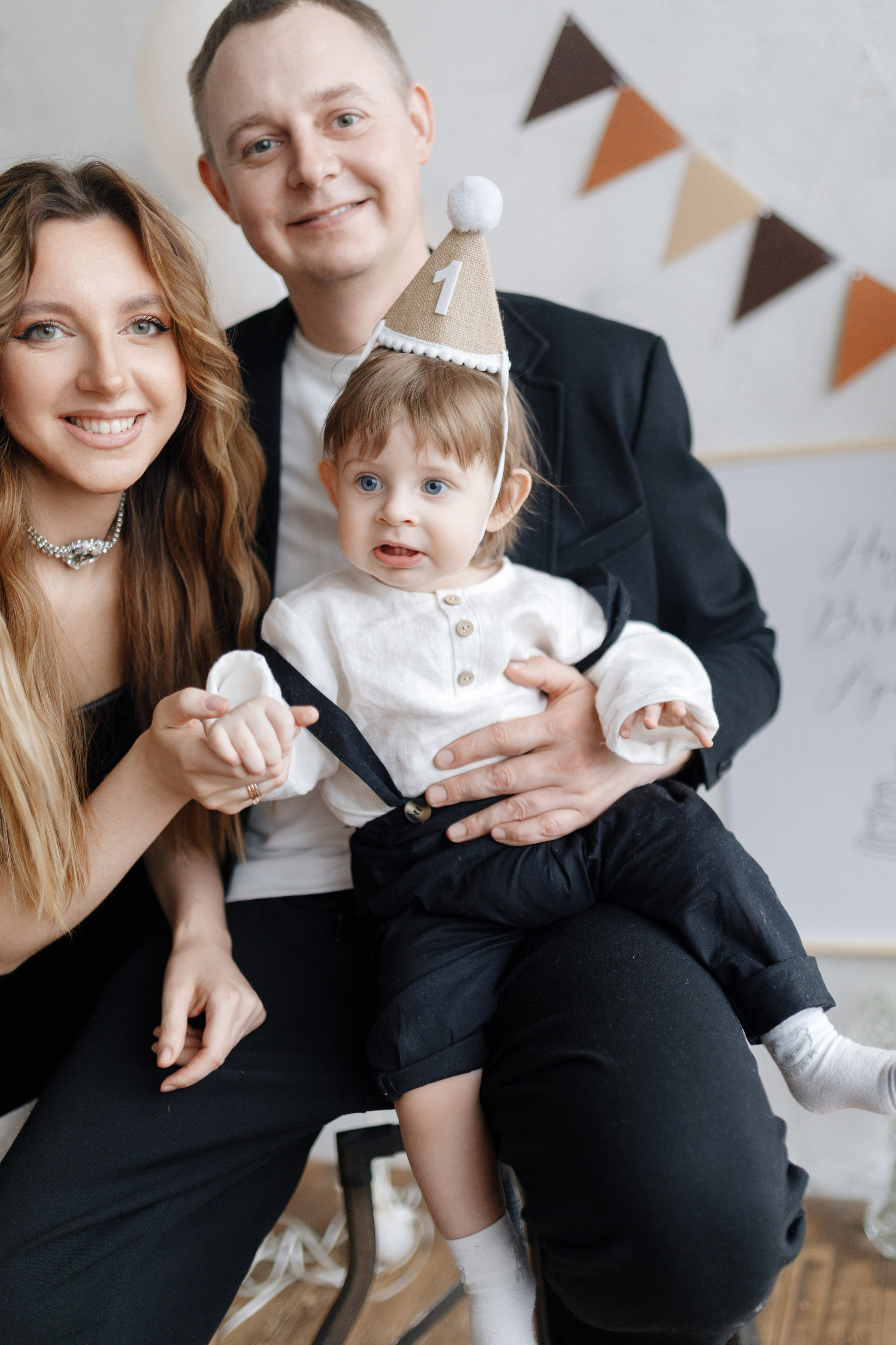 Арсению Годик. Главная