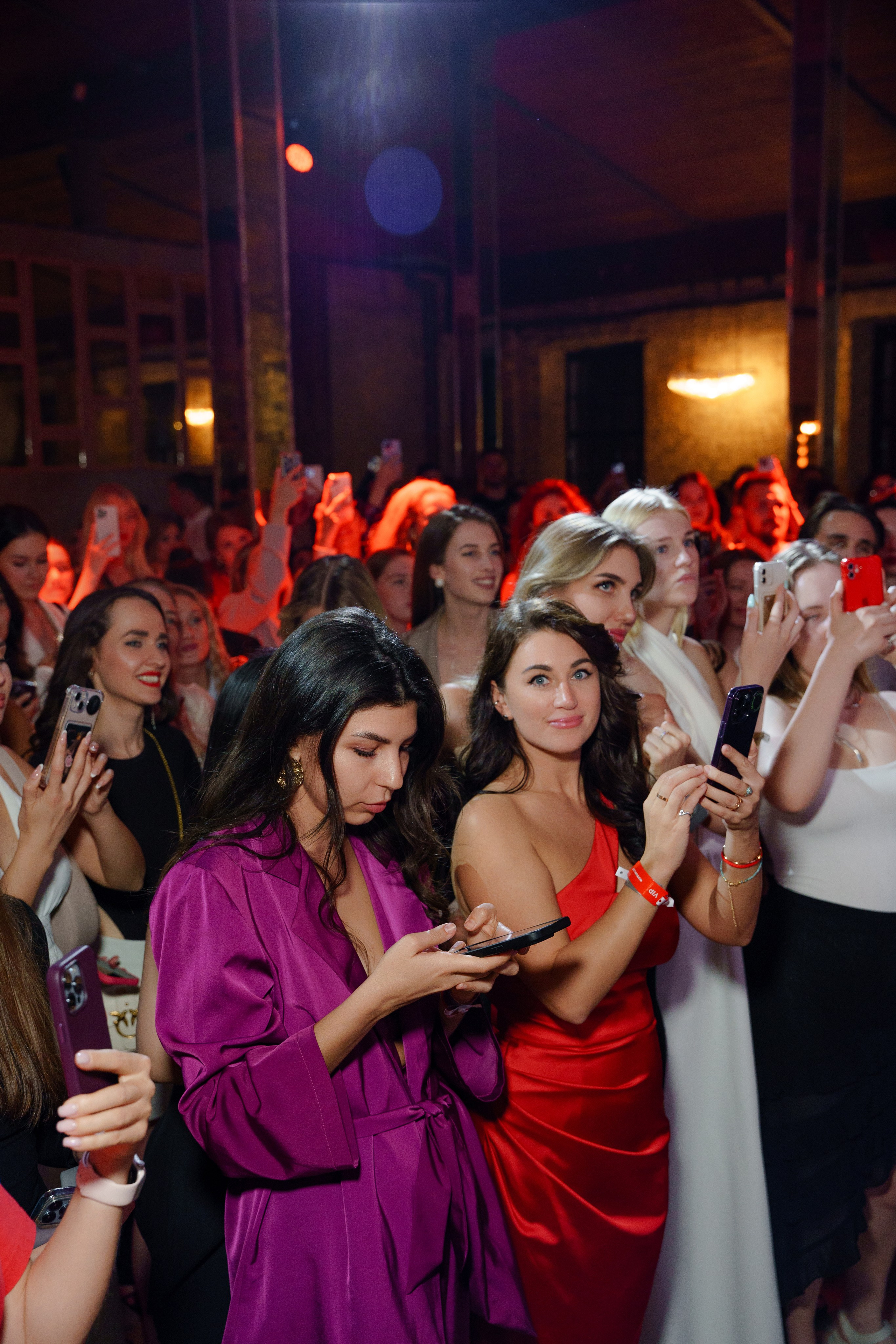Фотограф на самую масштабную женскую конференцию в России WomenConf. Репортажный фотограф Москва Сергей Дружинин