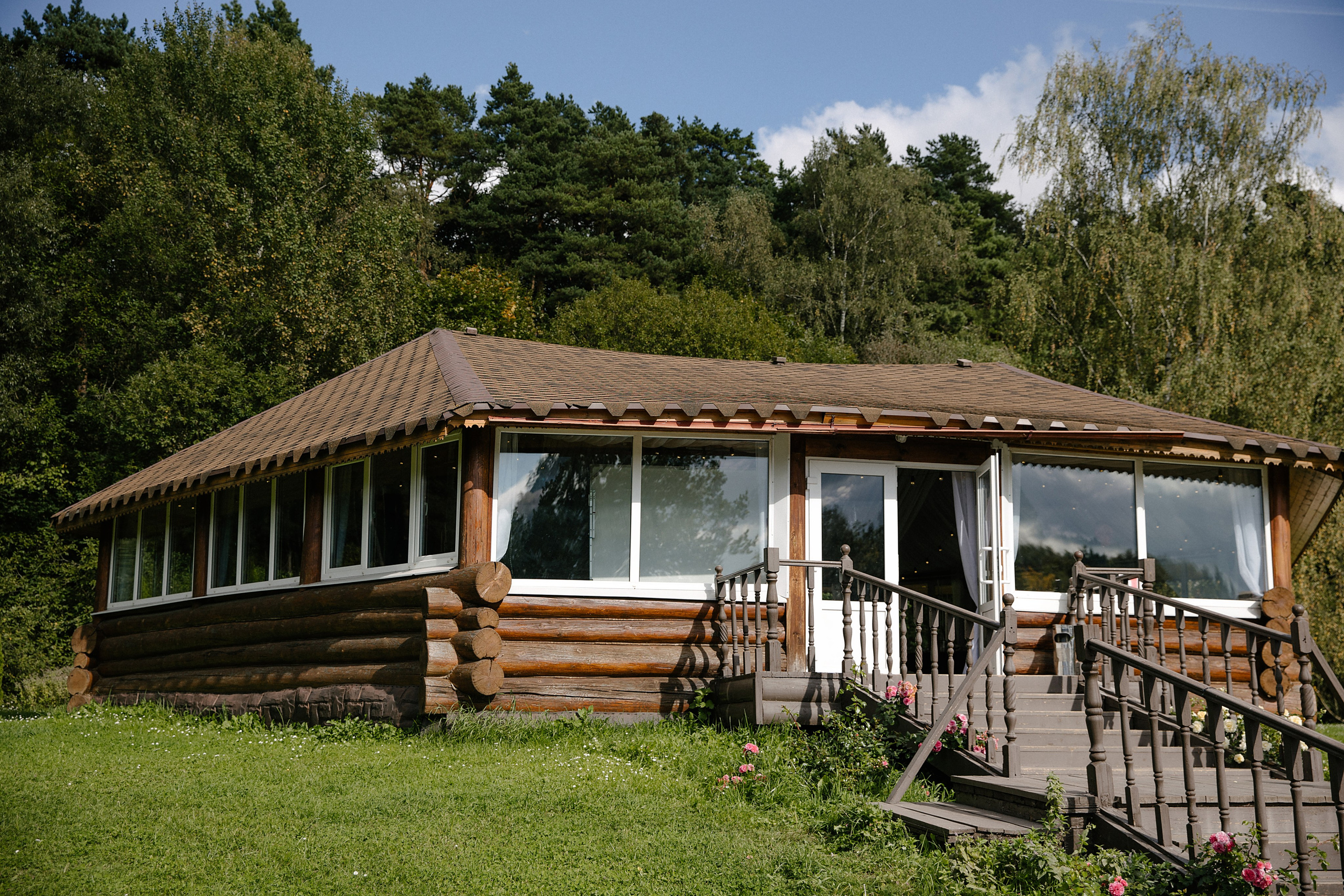 Камерная русско-американская свадьба, когда любовь побеждает все. Свадебный фотограф в Воронеже Алексей Логинов