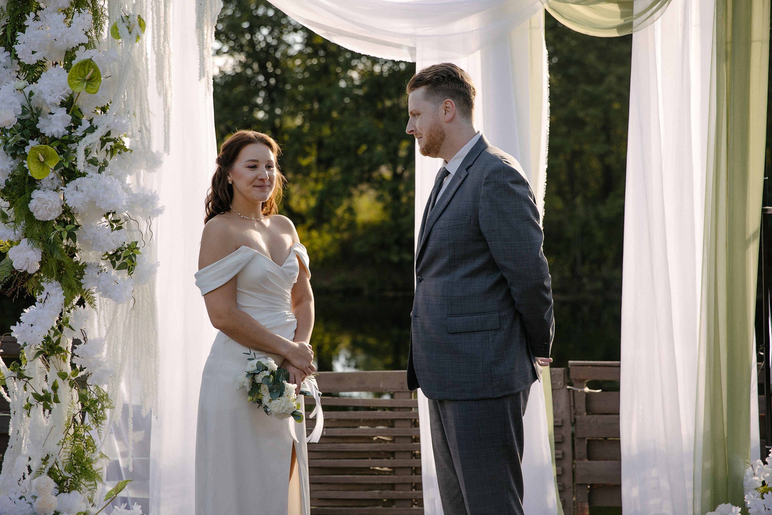 Камерная русско-американская свадьба, когда любовь побеждает все. Свадебный фотограф в Воронеже Алексей Логинов