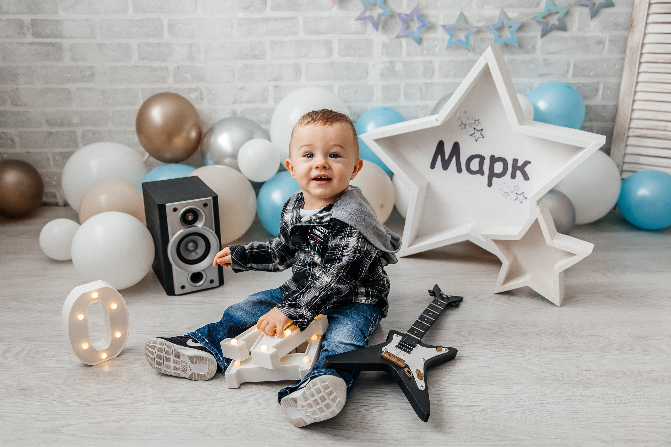 Гитара. Детский фотограф, выпускные альбомы в Нижнем Новгороде Бодягина Мария