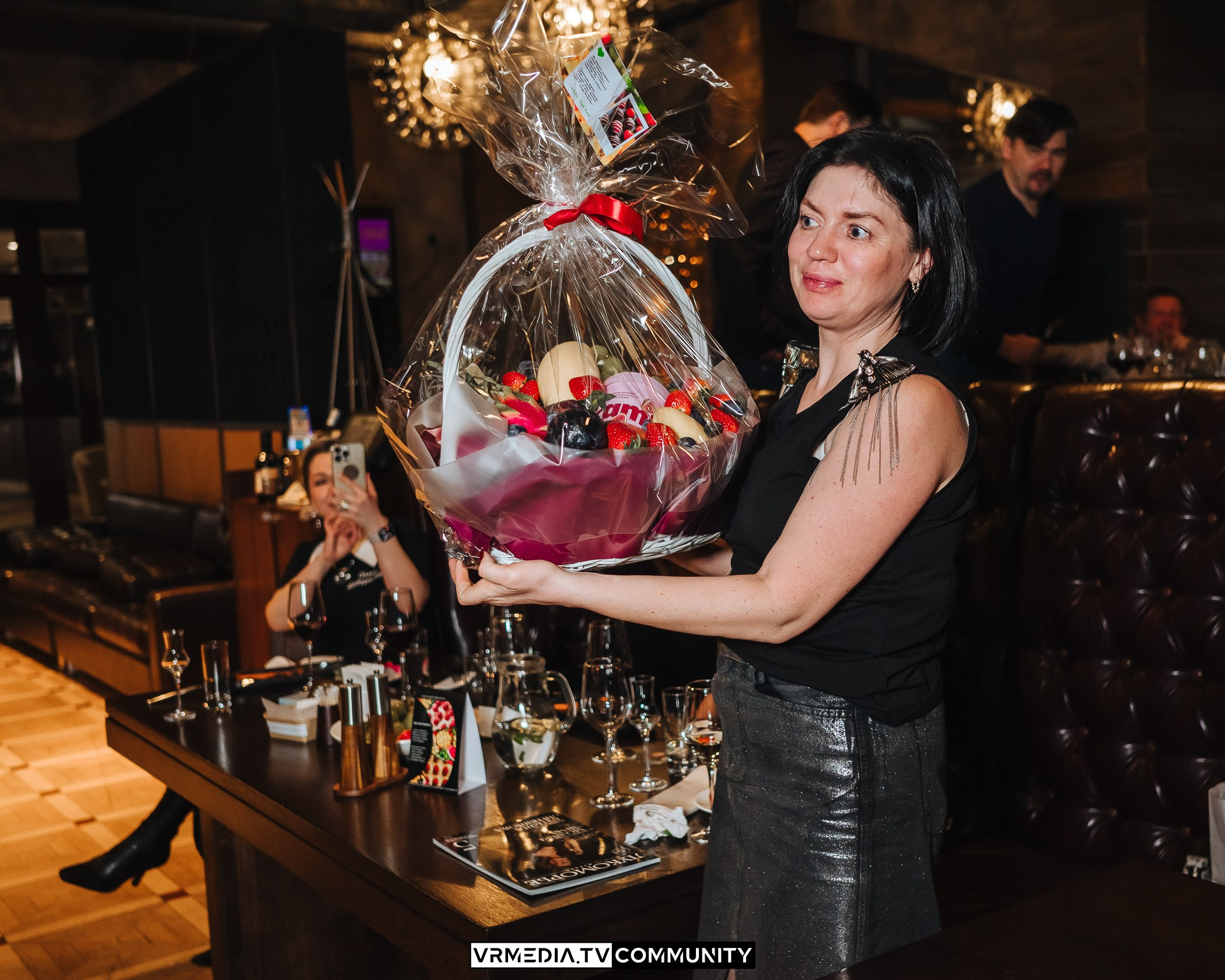 Модный вторник. Винный вечер «Жизнь замечательных людей»