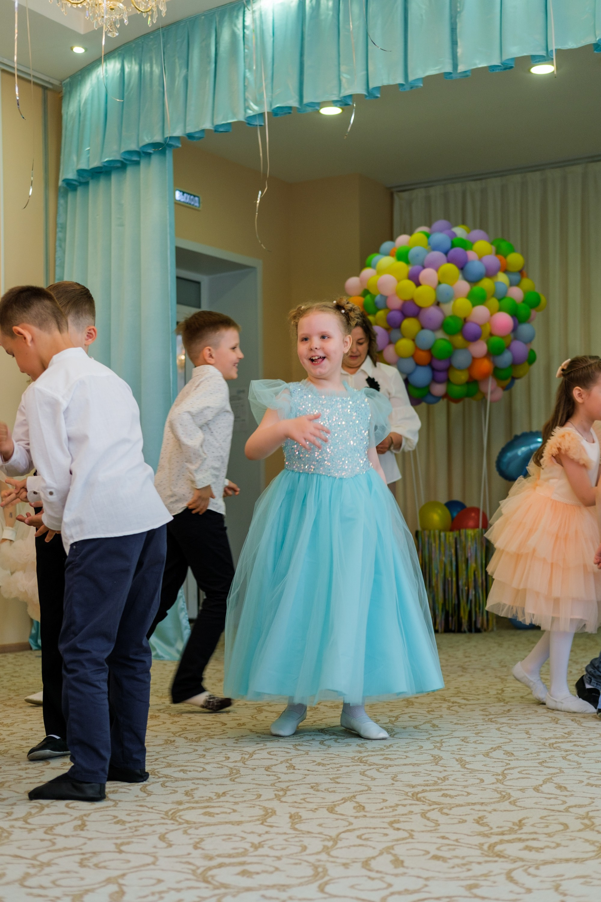 Выпускной 2023. Фотограф Софья Володкина