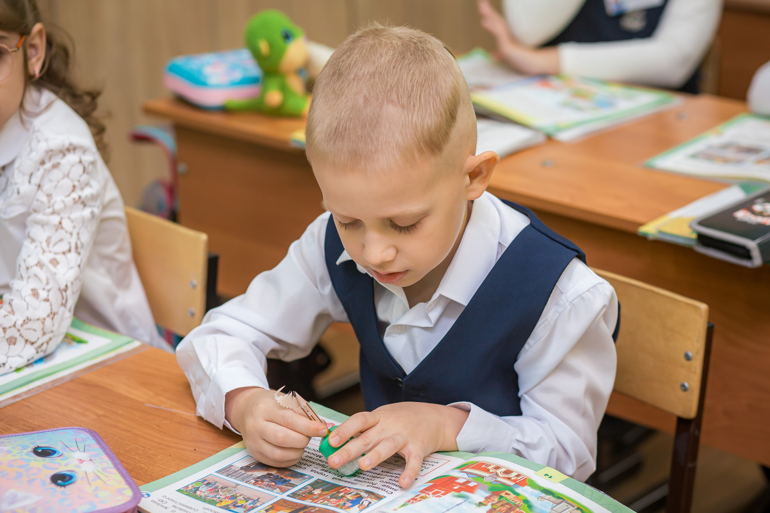 Первоклашки на уроке. Фотографиня Мария Дикова