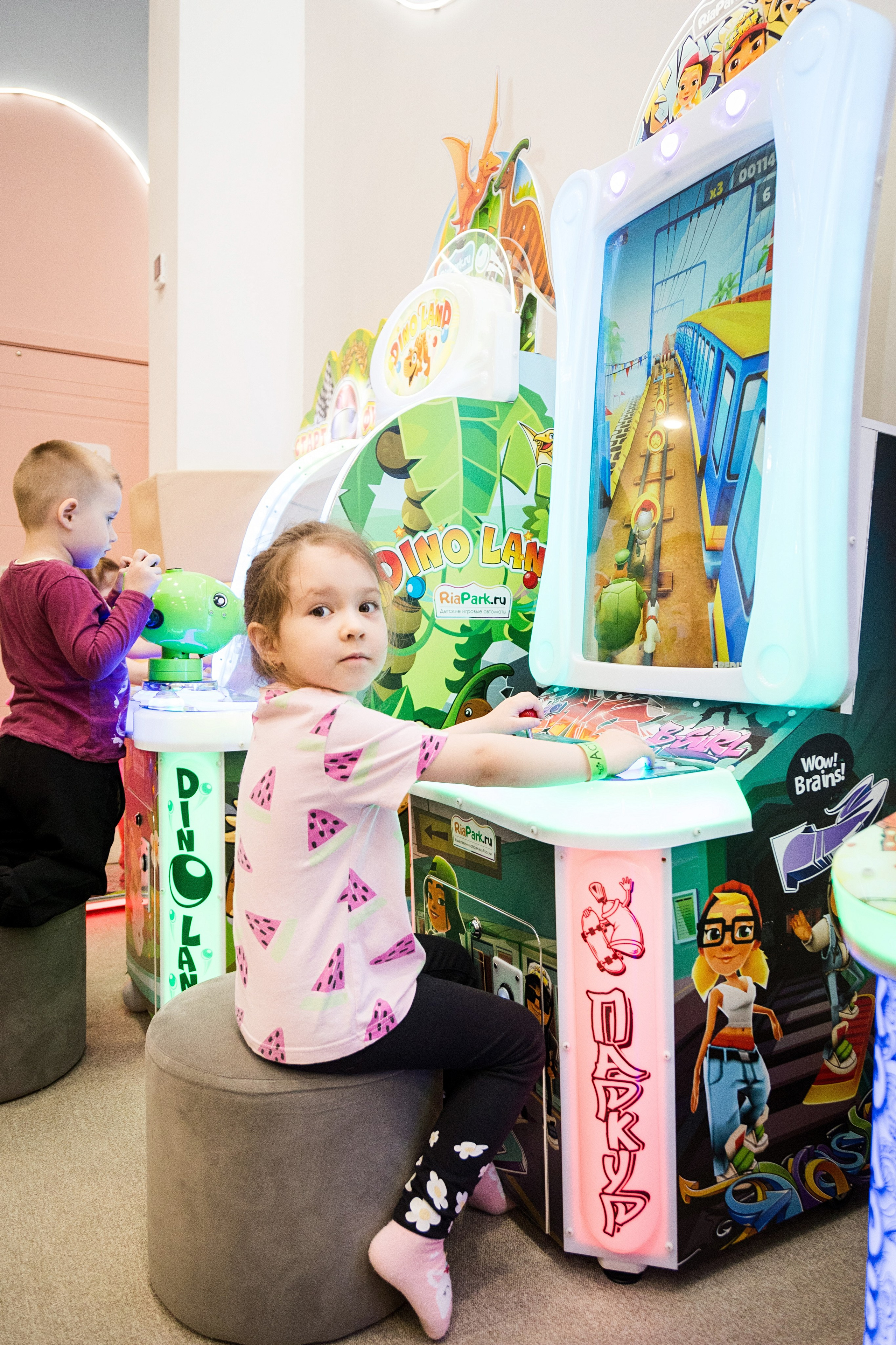 Маргарите 7 лет. Детский фотограф видеограф в Хабаровске Михаил Орлов