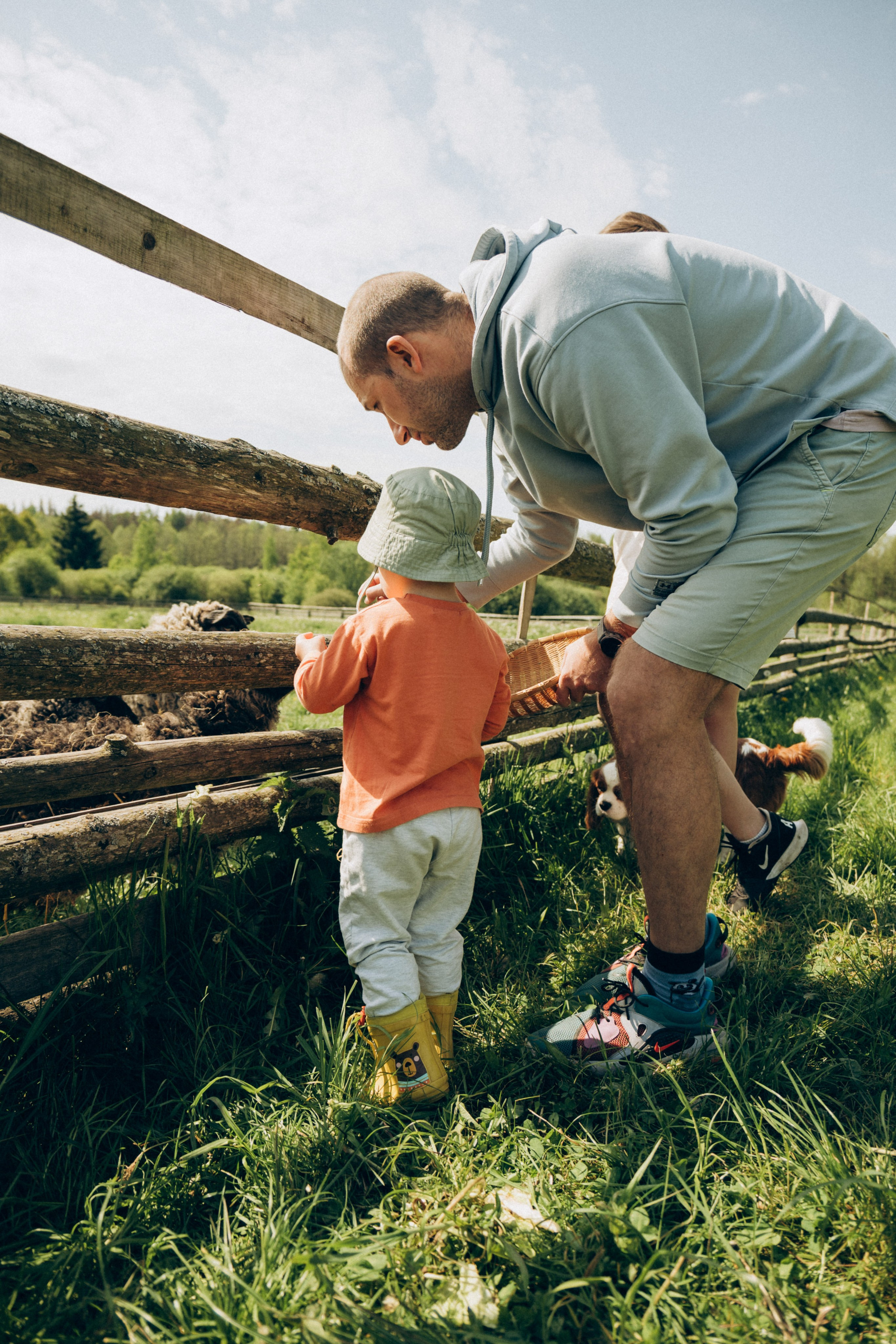 Женя, Аня и Машуня в Лугах