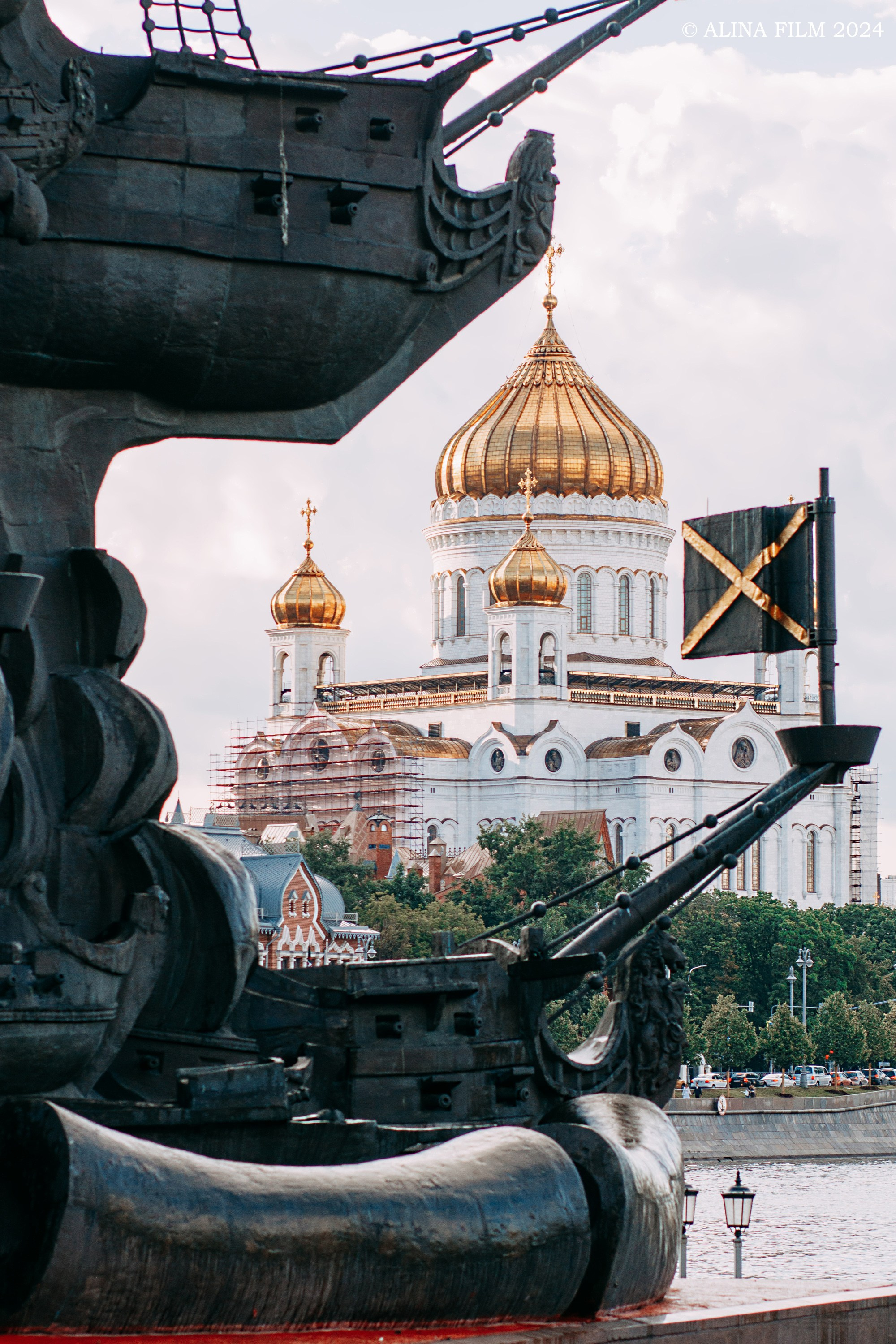 Москва (работаю по запросу). Фотограф в Санкт-Петербурге Alina Film