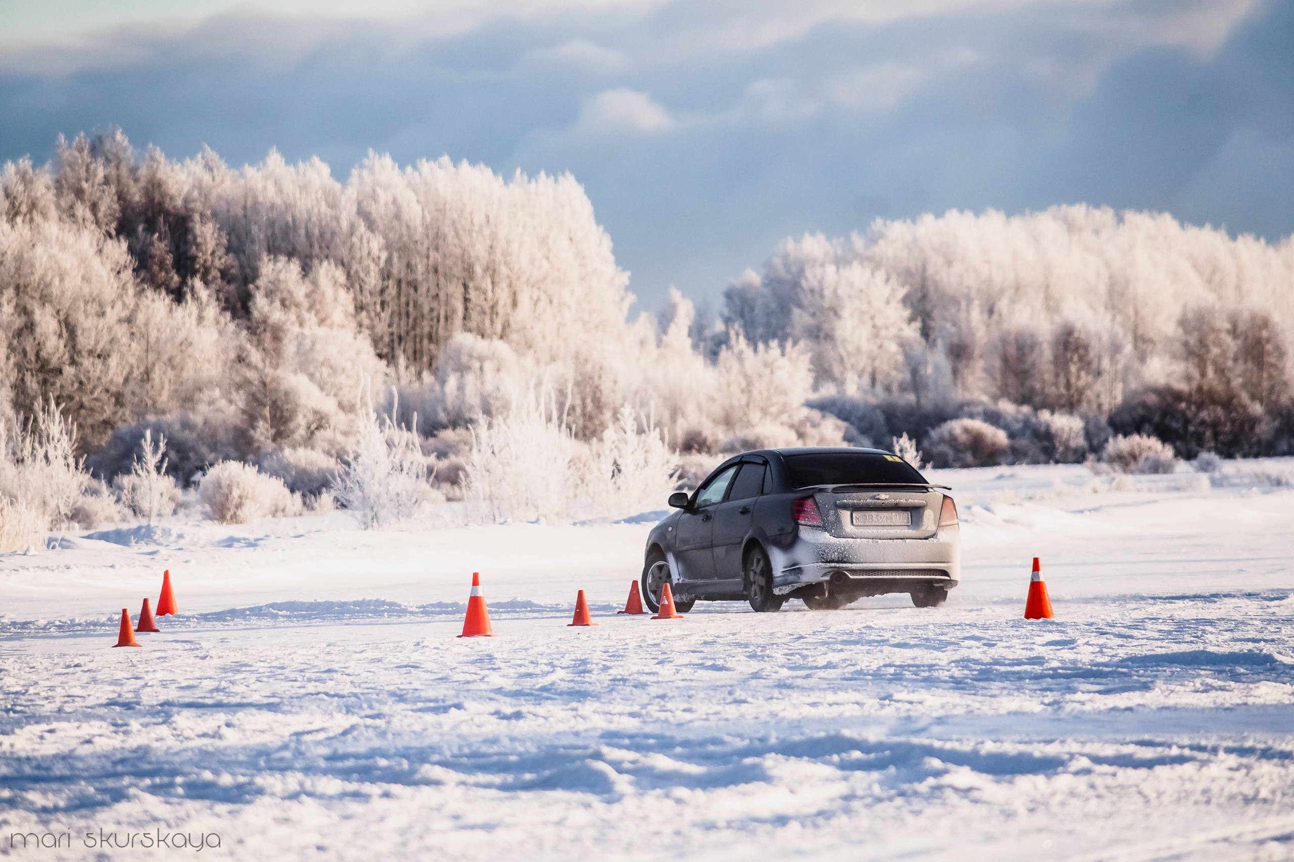 Контраварийная практика вождения автомобиля. Мотофотограф в Санкт-Петербурге Мария Скурская