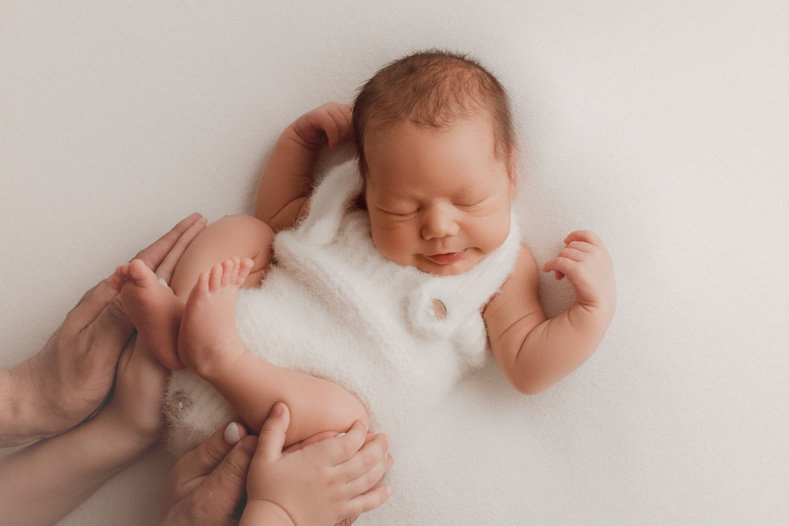 Новорожденные. Фотограф новорожденных в Уфе Инзиля Сулейманова