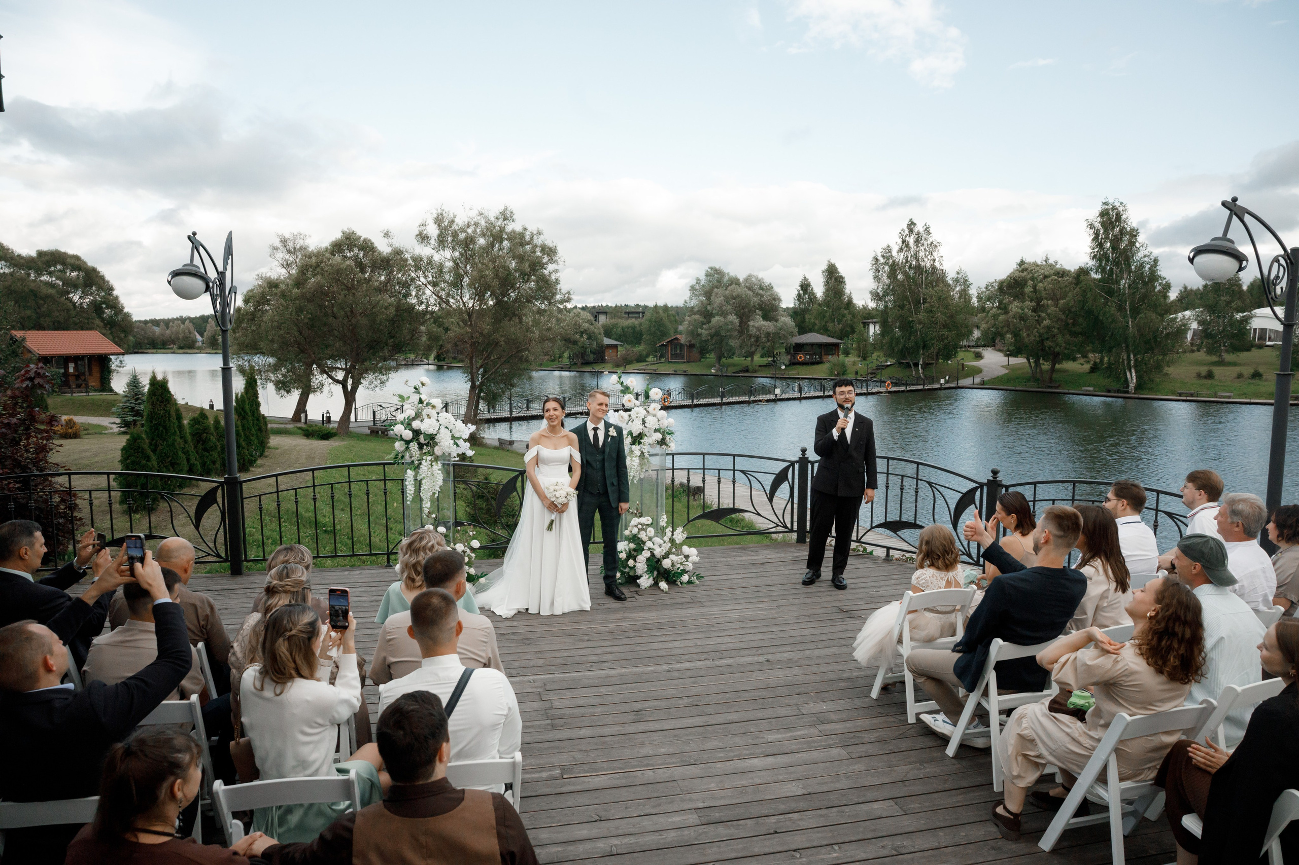 Регистрация в отеле Fish Point, ЗАГС Бутово, прогулка в Остафьево. Свадебный и репортажный фотограф (Москва, Королев и другие)