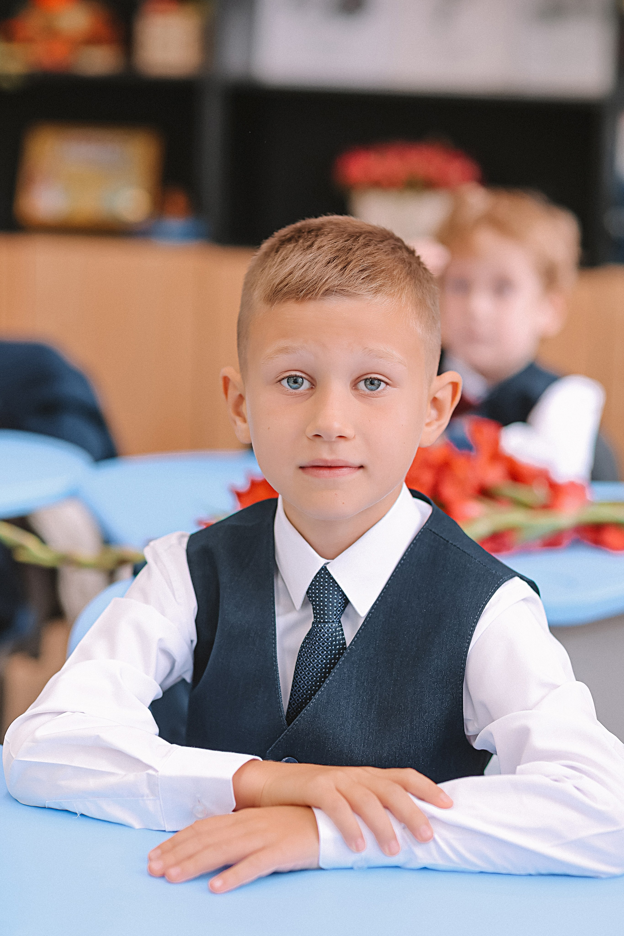 1 сентября линейка+кл час+портреты. Семейный фотограф Тюмень, фотограф на роды Салмина Мария