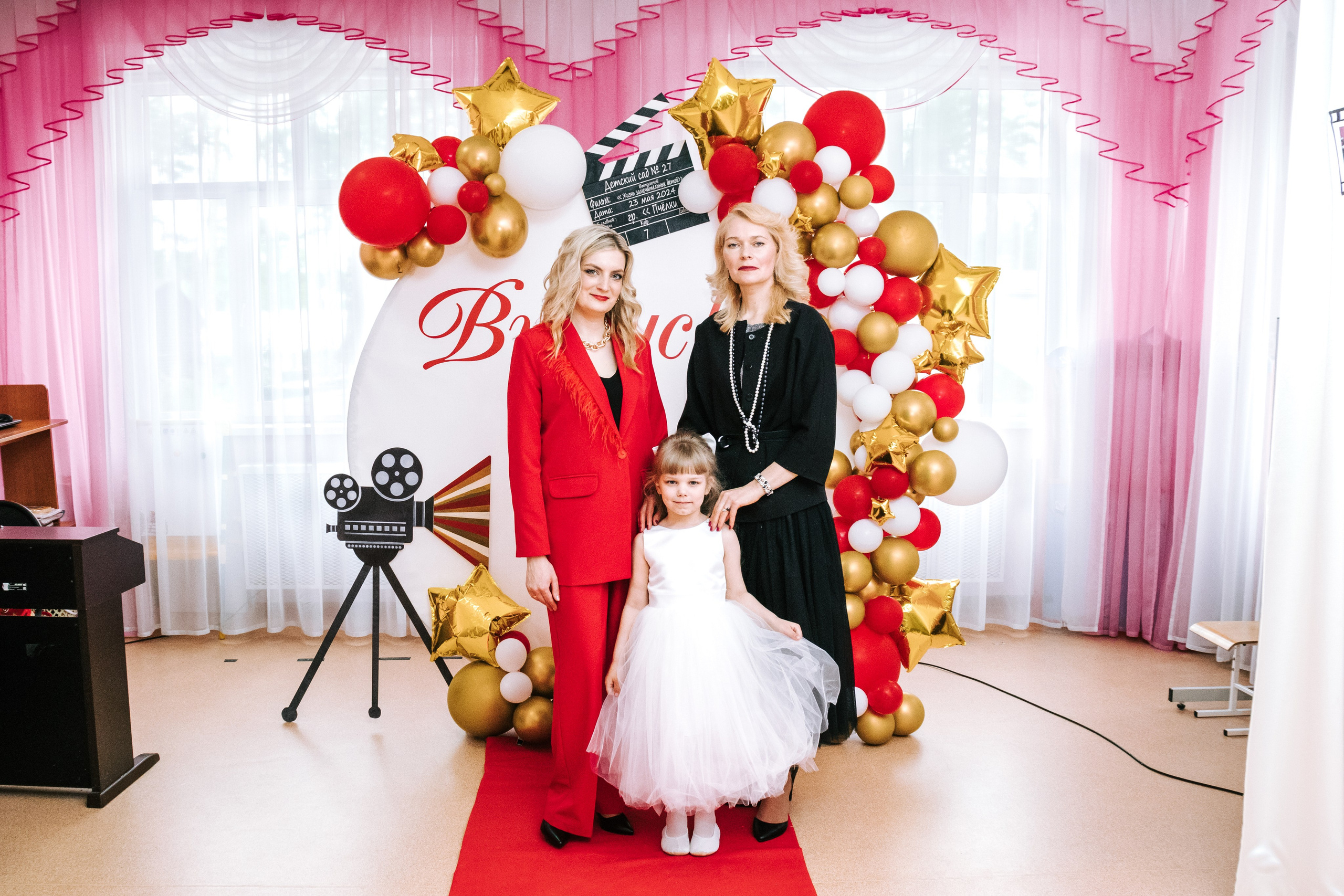 Фотограф на выпускной Детского сада Томск. Фотограф в Томске Дарья Пучкина