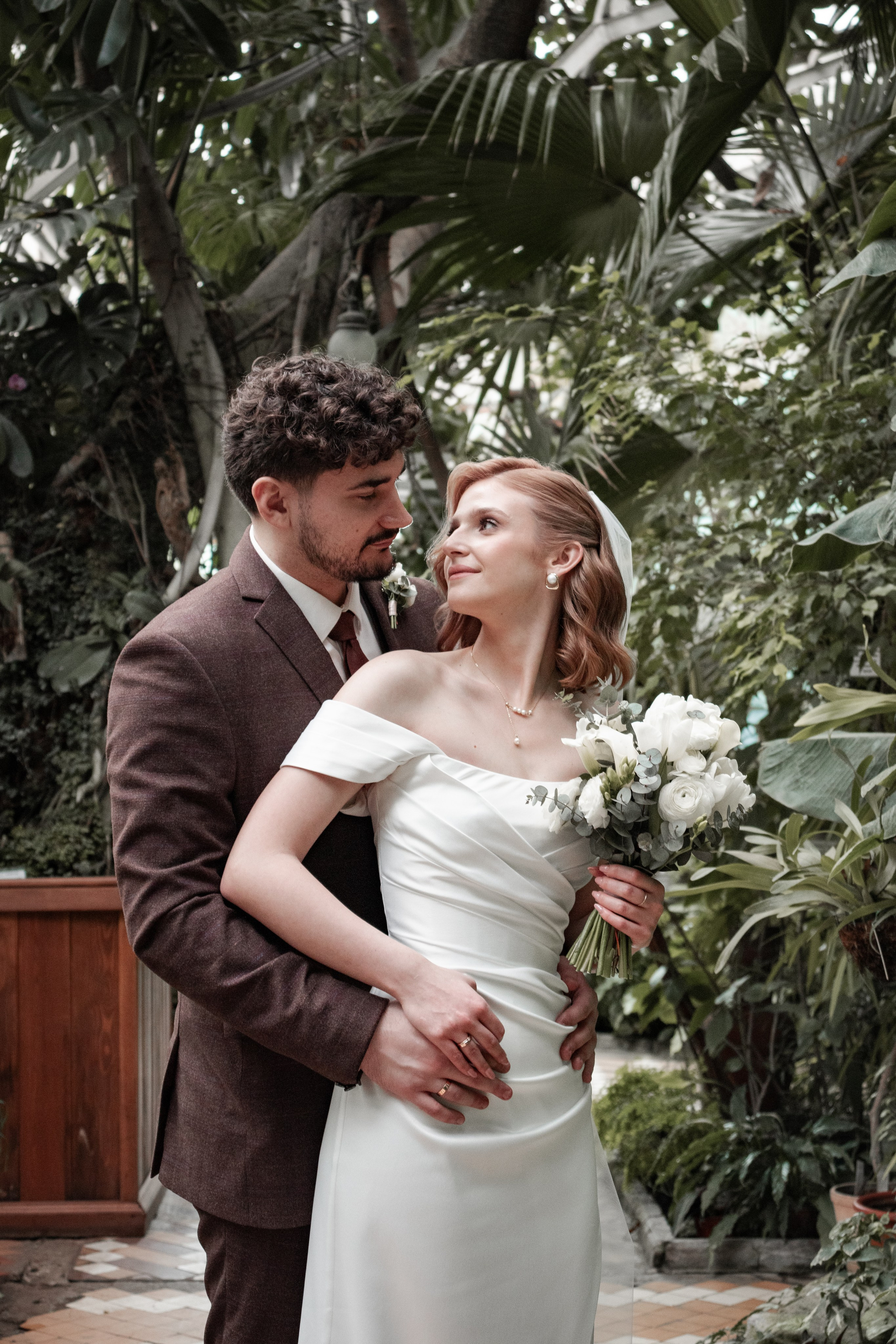 Свадебная фотосессия в Ботаническом саду города Томск